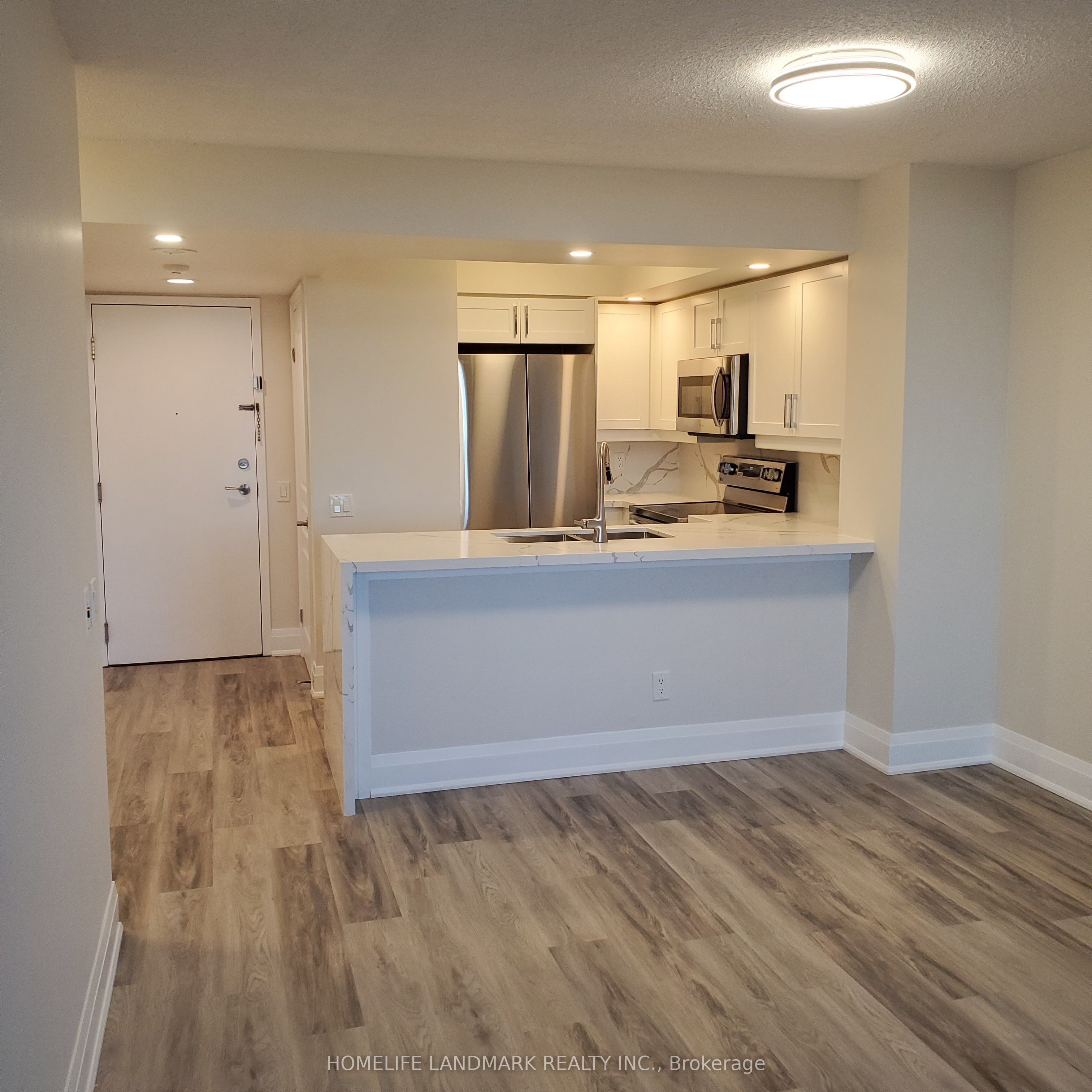 15 Northtown Way 2125, Toronto, ON M2N 7A2 photo 3