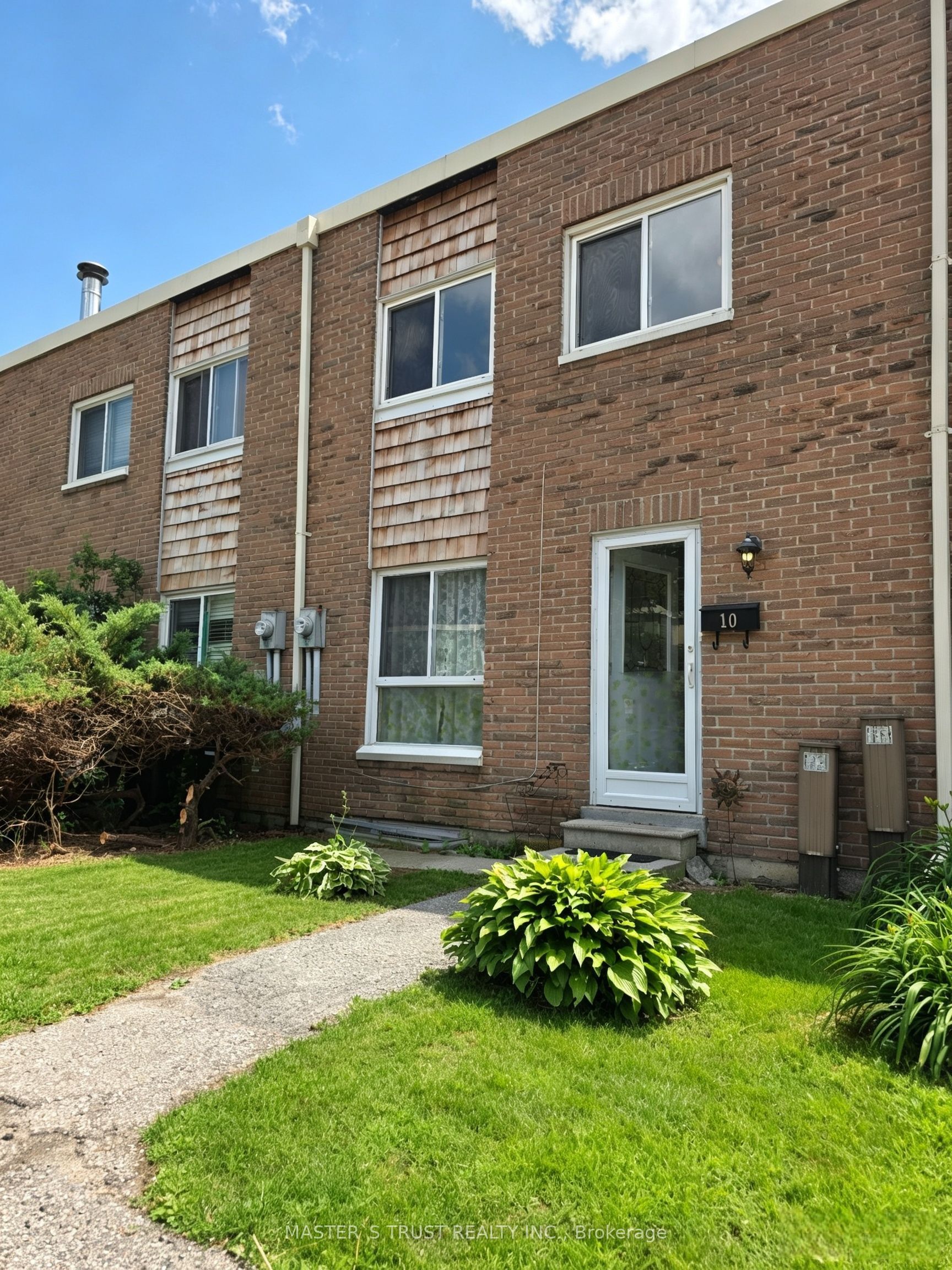 10 Elsa Vine Way, Toronto, ON M2J 4H9