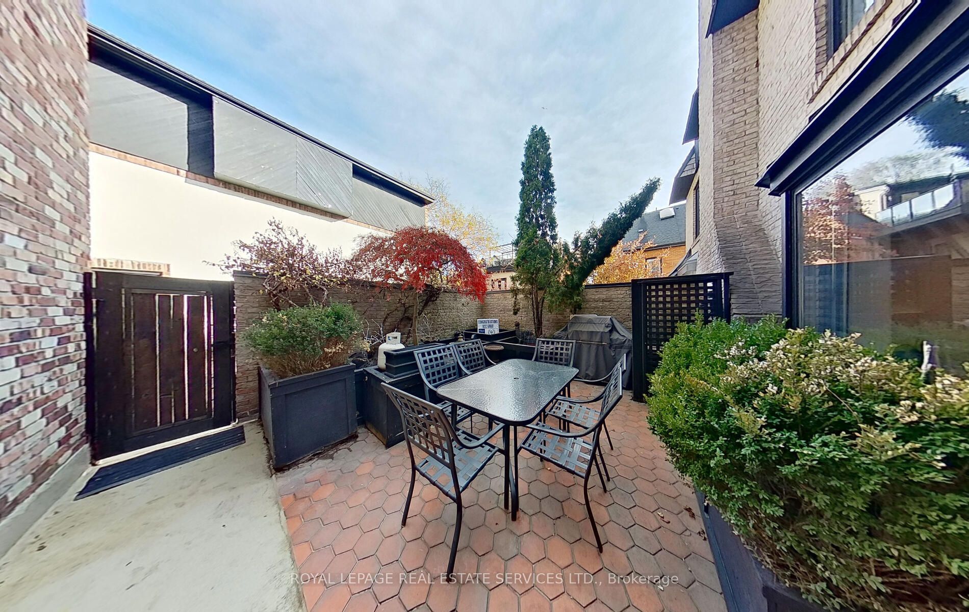70 Shaftesbury Avenue 4, Toronto, ON M4T 1A3 photo 3