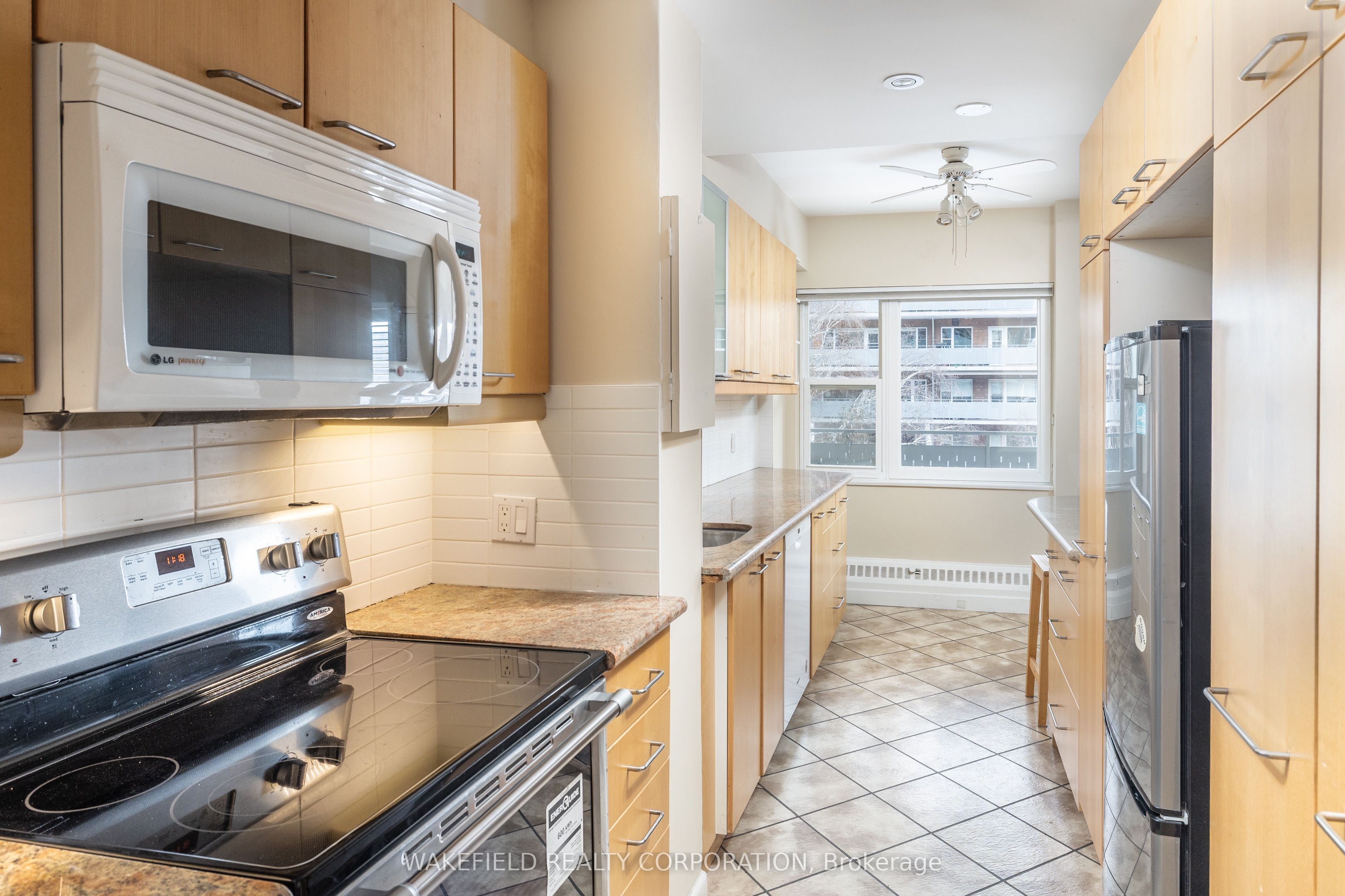 21 Dale Avenue # 635, Toronto, ON M4W 1K3 photo 4
