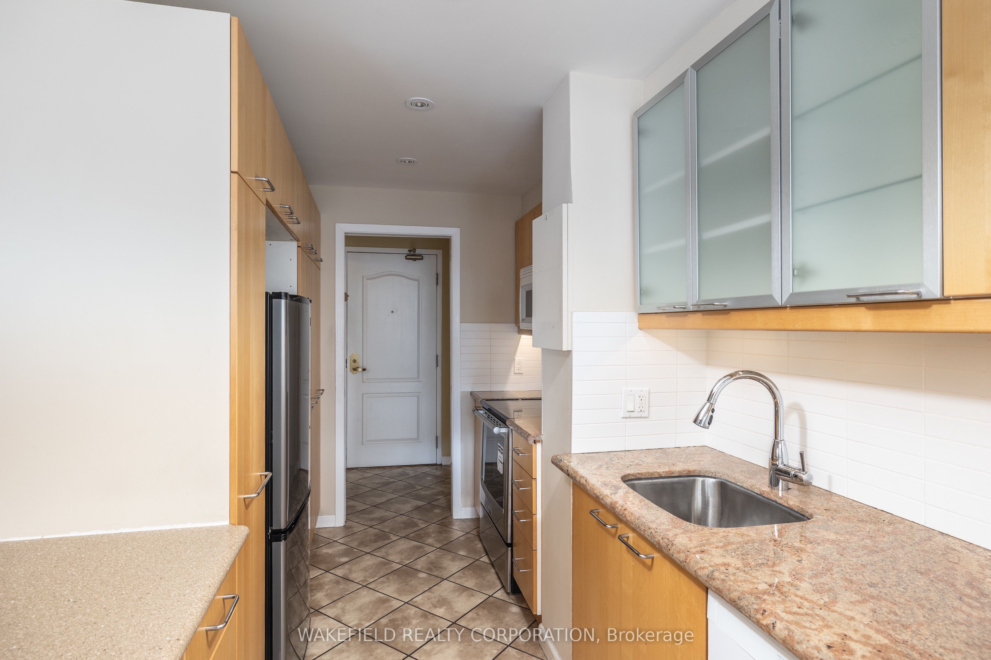 21 Dale Avenue # 635, Toronto, ON M4W 1K3 photo 5