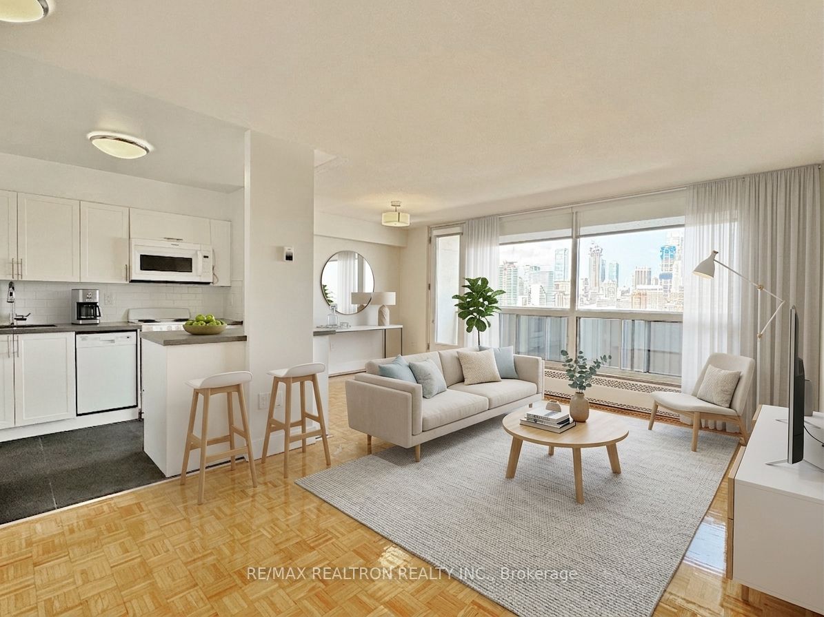 666 Spadina Avenue 1810, Toronto, ON M5S 2H8 photo 2