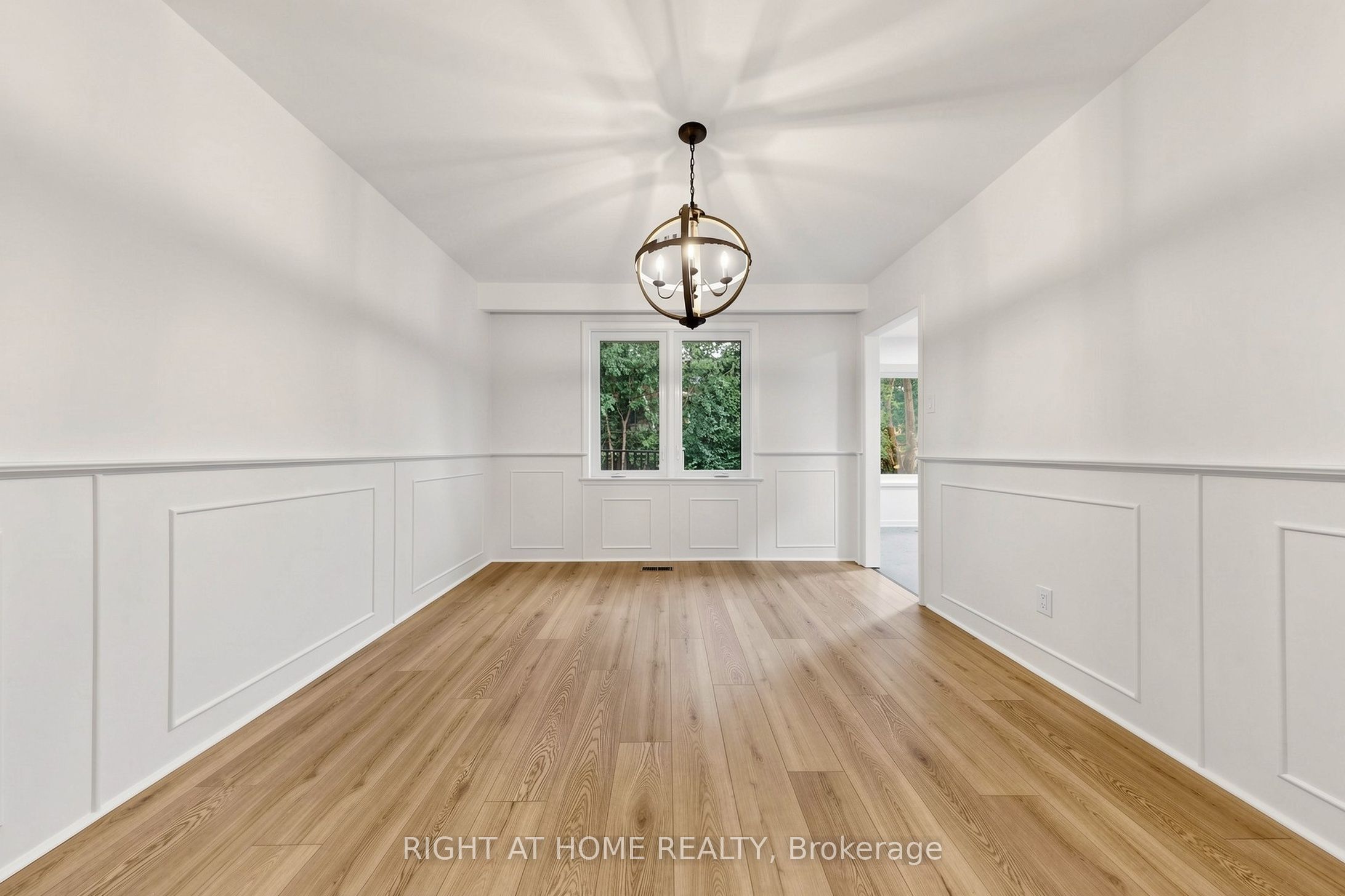 6 Colonnade Road, Toronto, ON M2K 2L5 photo 3