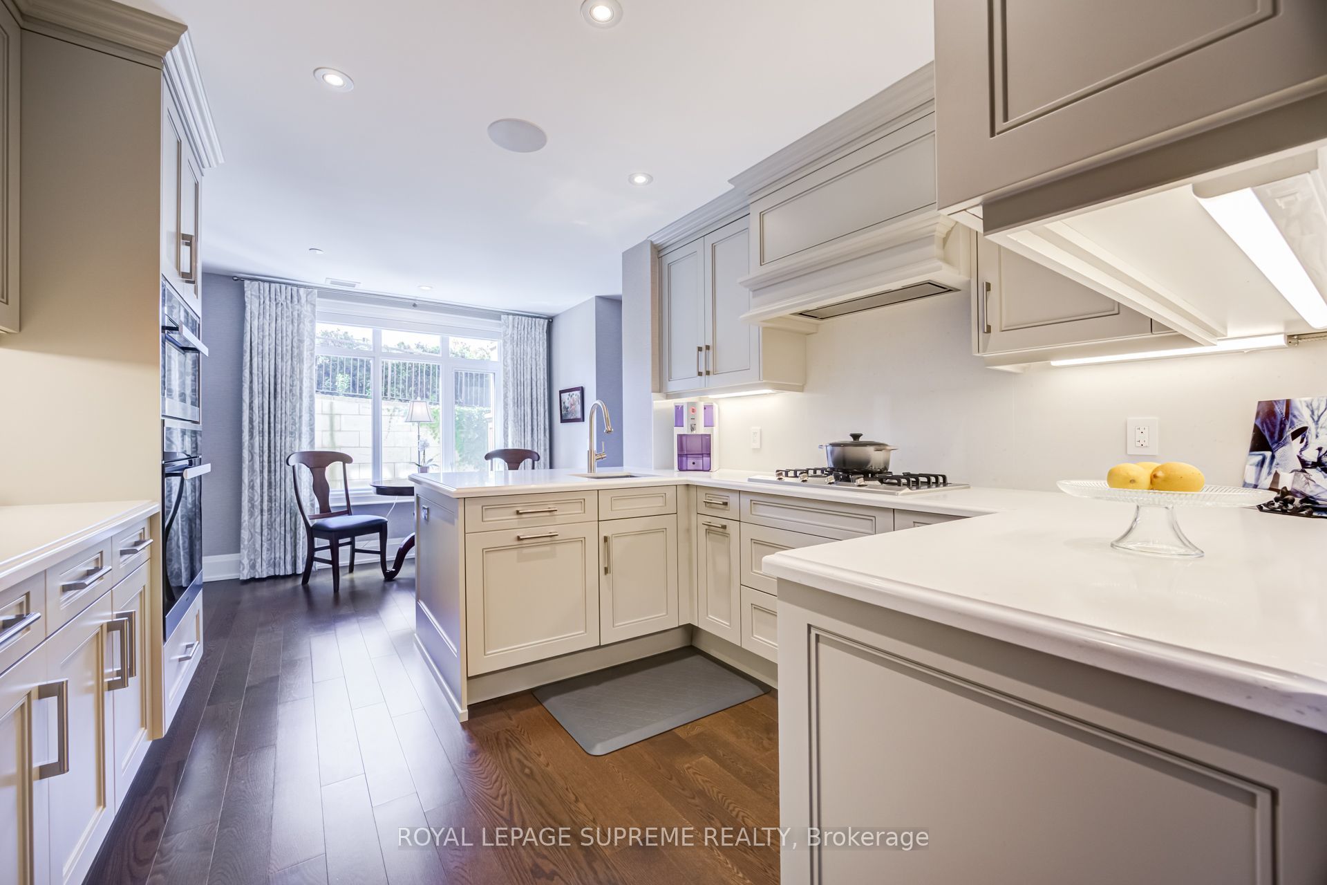 1900 Bayview Avenue 227, Toronto, ON M4G 0A6 photo 5