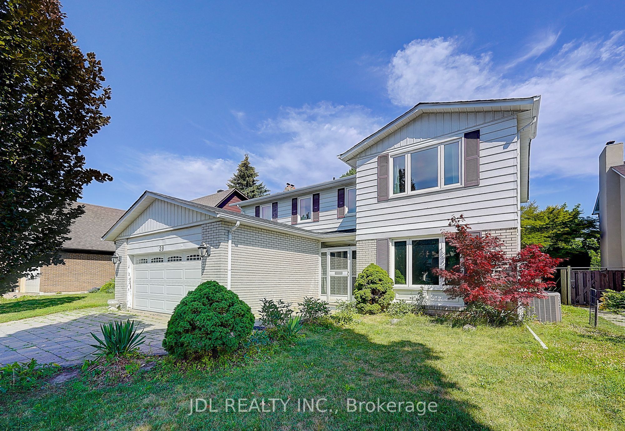 20 Mossgrove Trail, Toronto, ON M2L 2W3