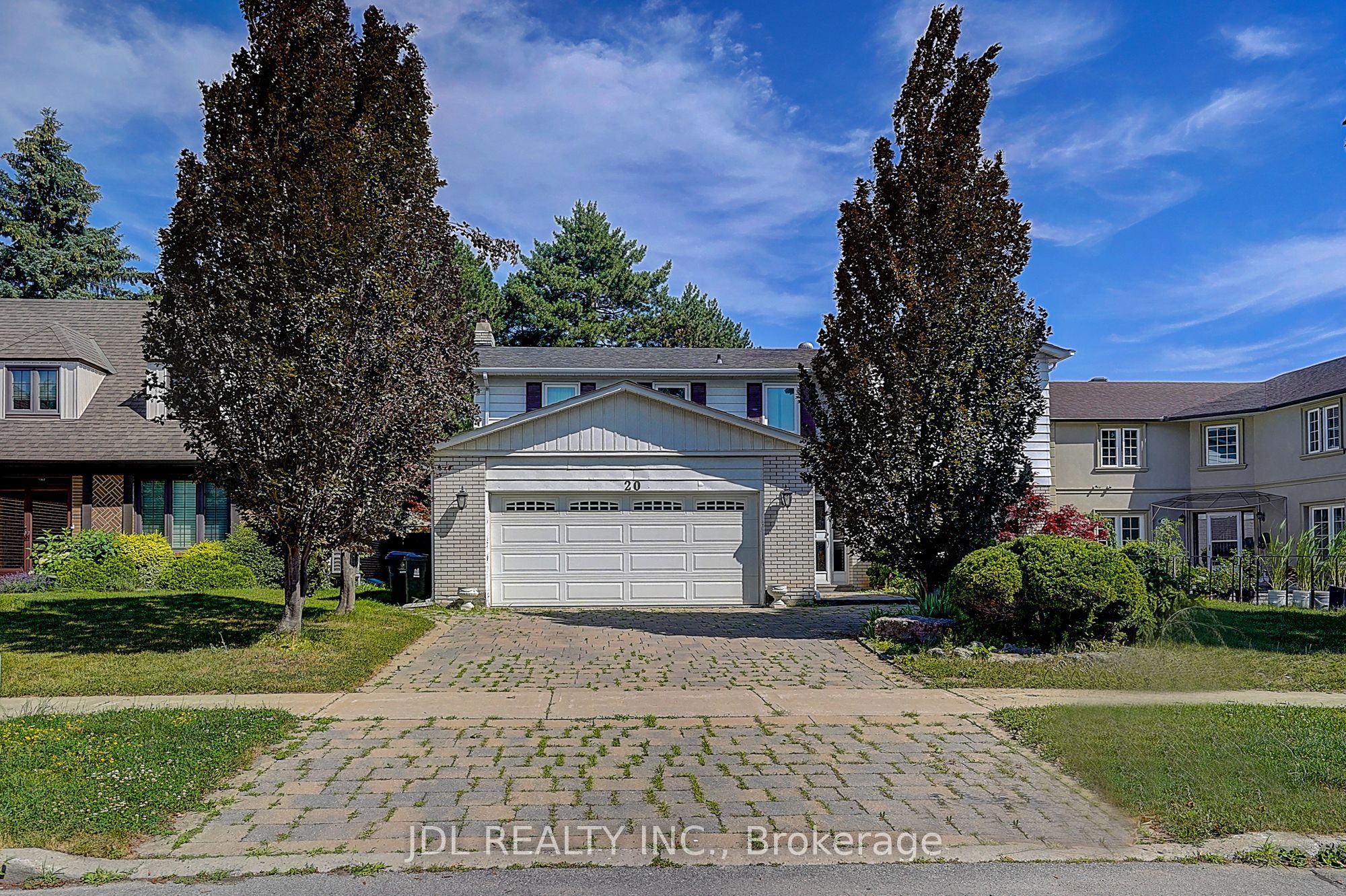 20 Mossgrove Trail, Toronto, ON M2L 2W3 photo 2
