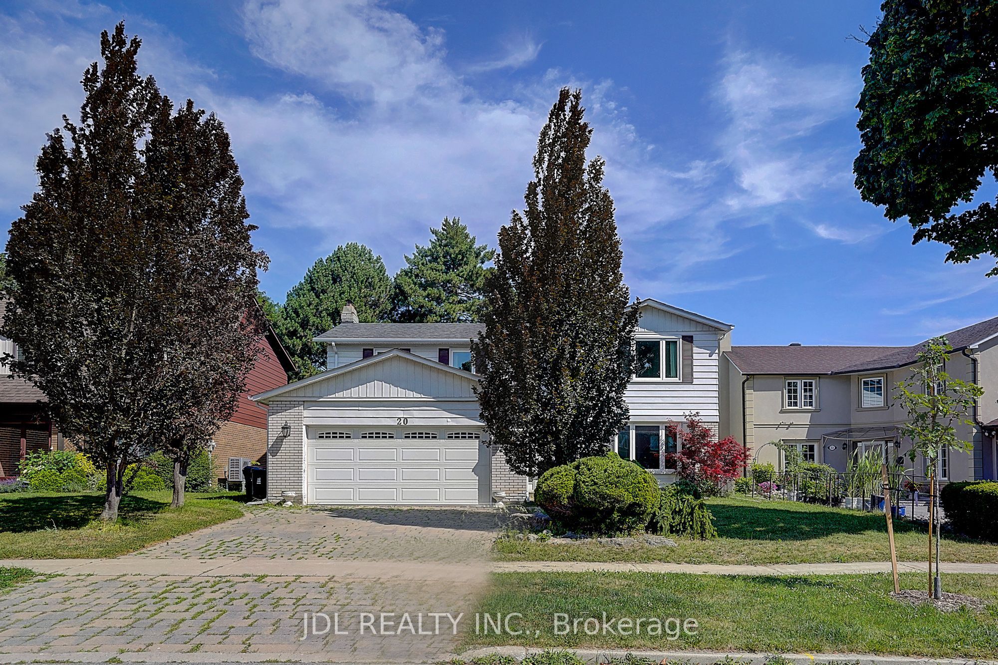 20 Mossgrove Trail, Toronto, ON M2L 2W3 photo 3