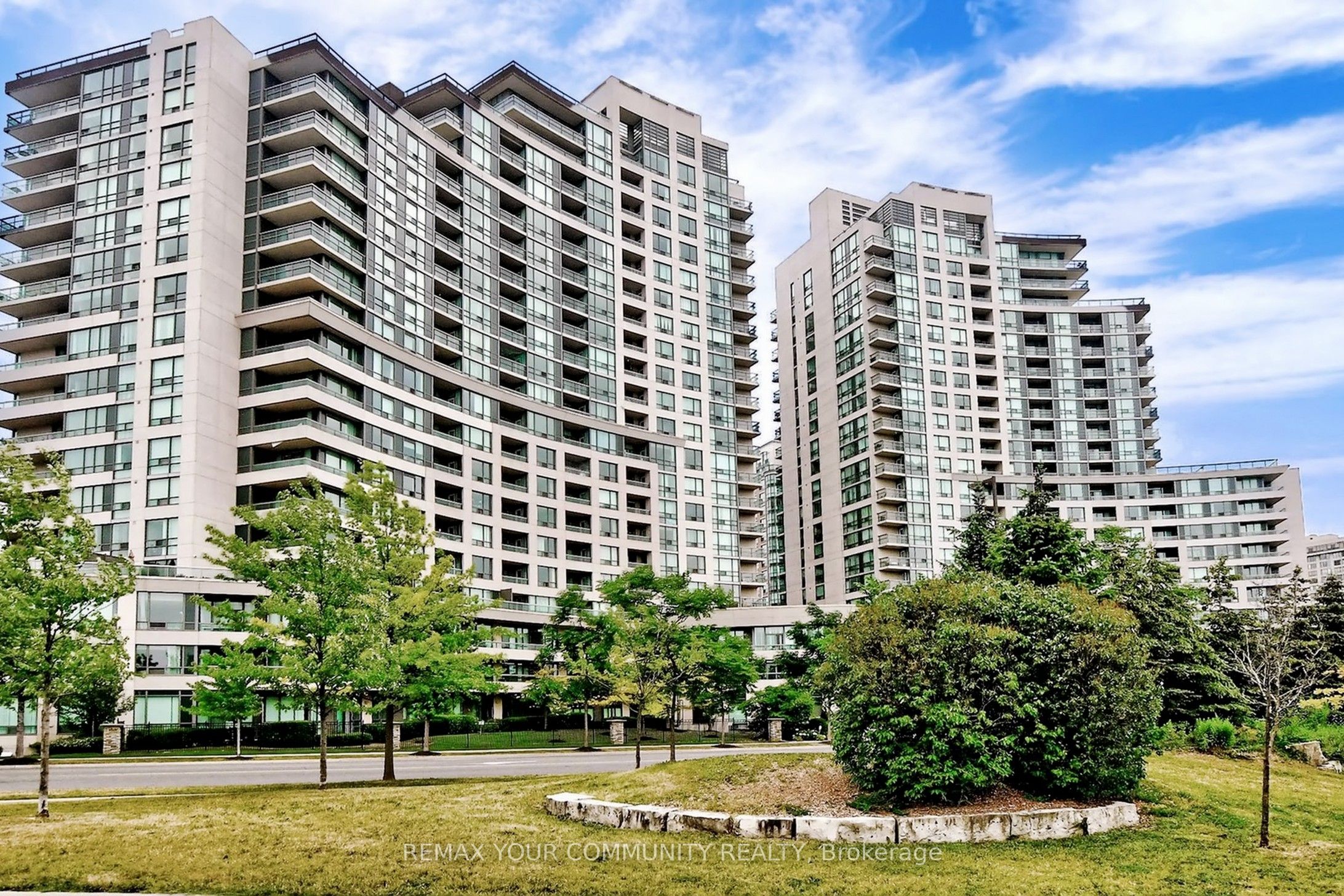 503 Beecroft Road 607, Toronto, ON M2N 0A2