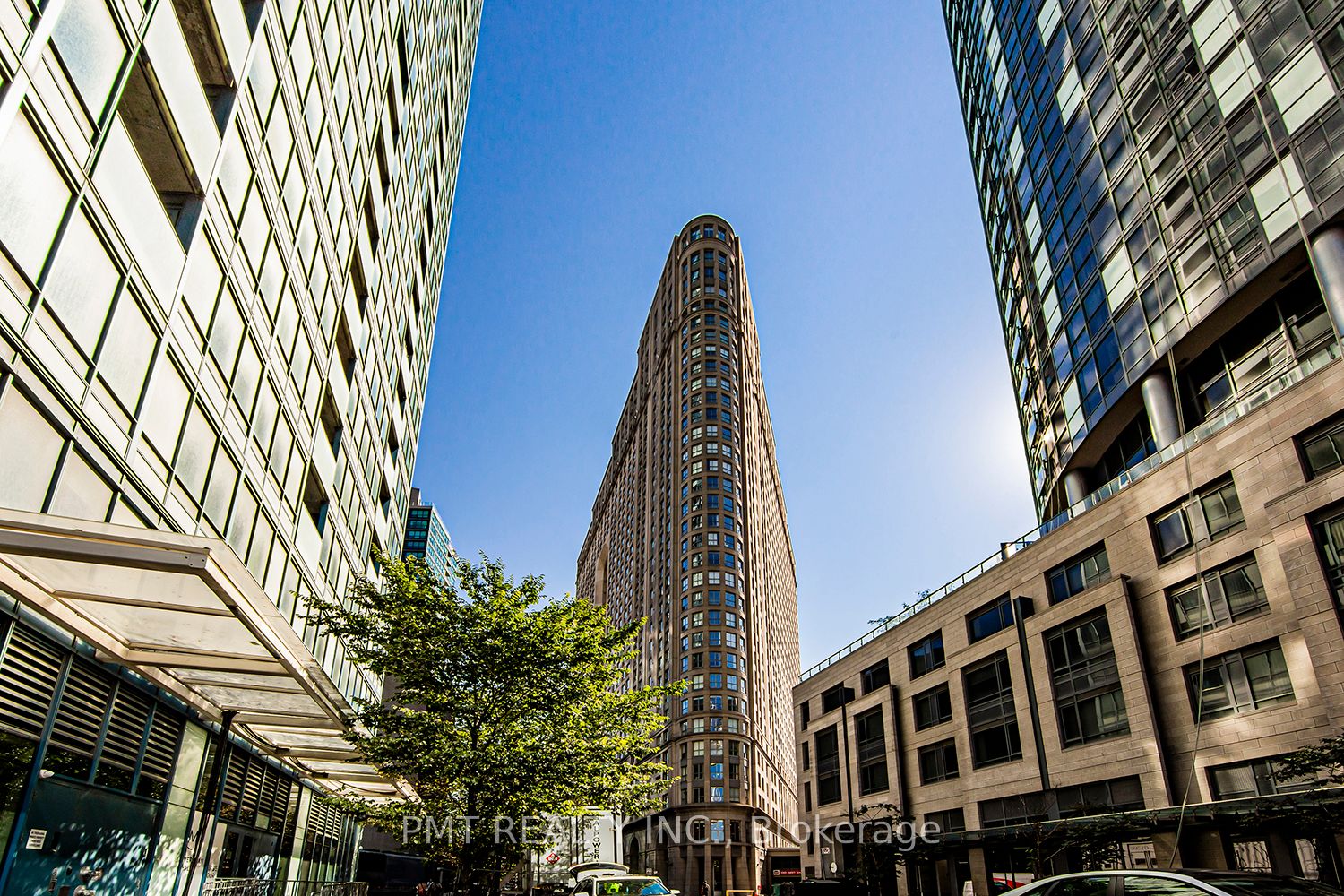 25 The Esplanade N/A 2611, Toronto, ON M5E 1W5