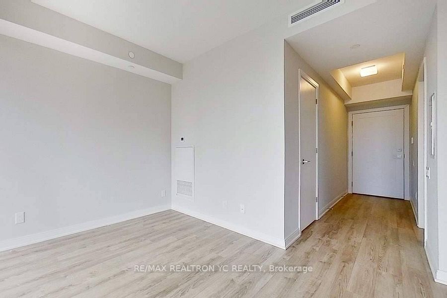 50 Charles Street E 1402, Toronto, ON M4Y 0C3 photo 3