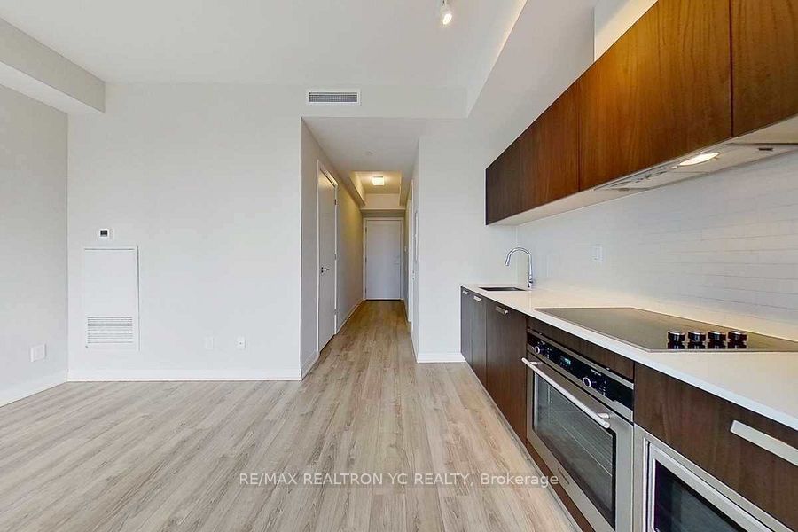 50 Charles Street E 1402, Toronto, ON M4Y 0C3 photo 4