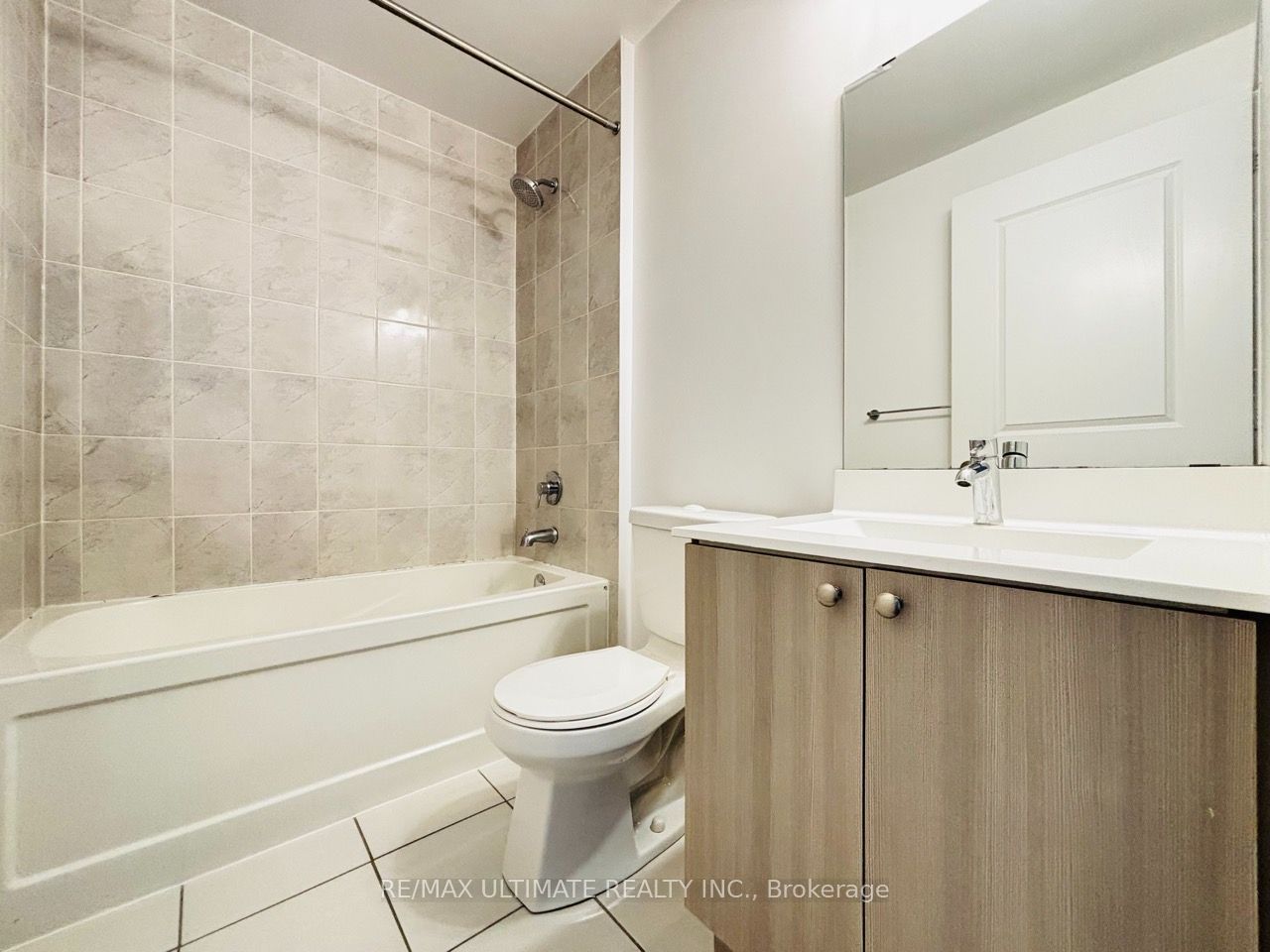 68 Merton Street 803, Toronto, ON M4S 0A7 photo 5