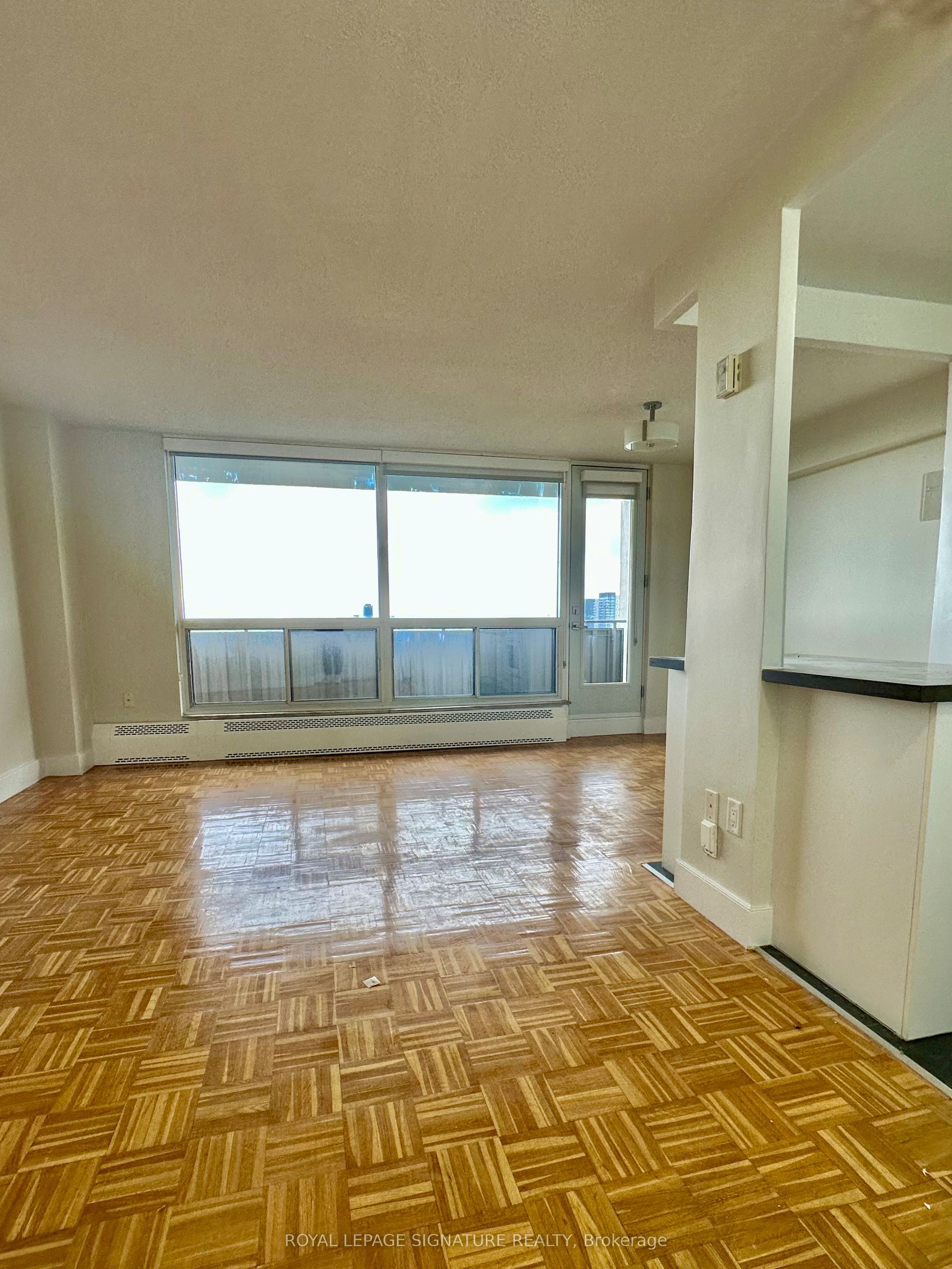 666 Spadina Avenue 1503, Toronto, ON M5S 2H8 photo 4