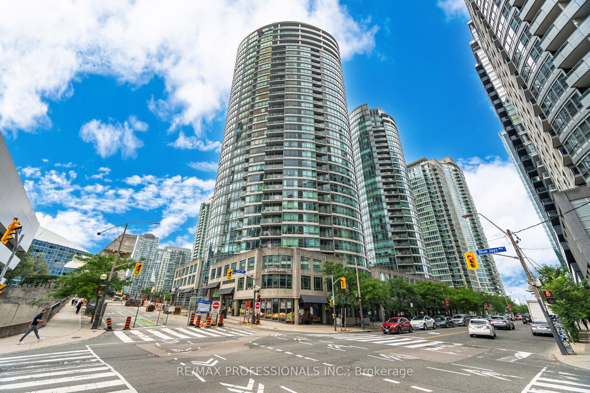 361 Front Street W 3303, Toronto, ON M5V 3R5