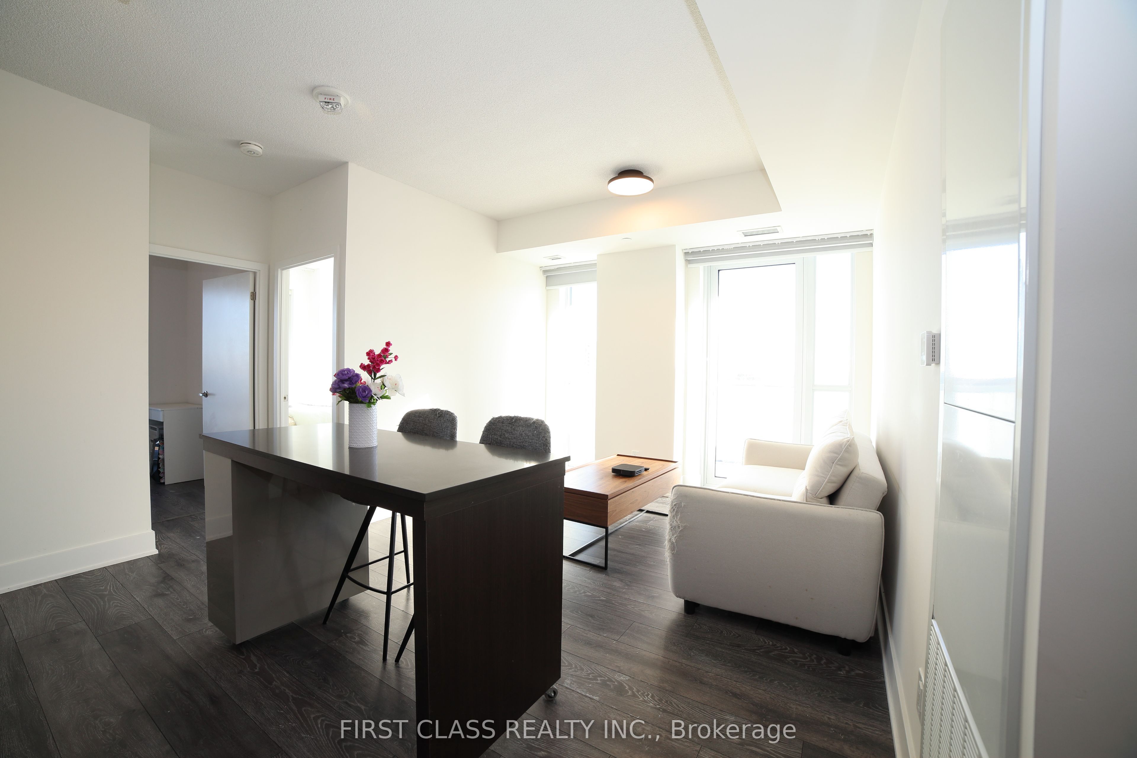 188 Fairview Mall Drive 1511, Toronto, ON M2J 4T1 photo 2