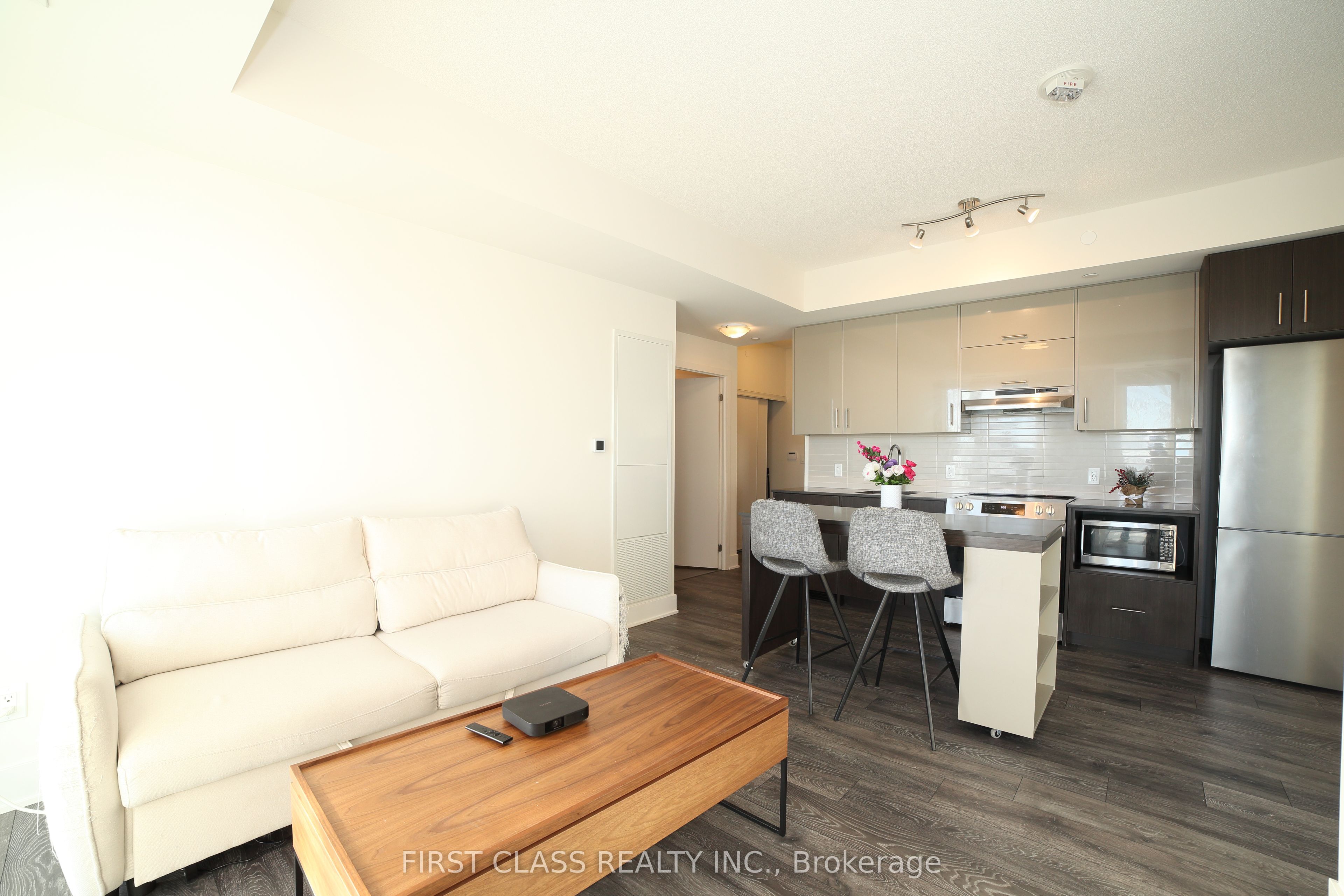 188 Fairview Mall Drive 1511, Toronto, ON M2J 4T1 photo 3