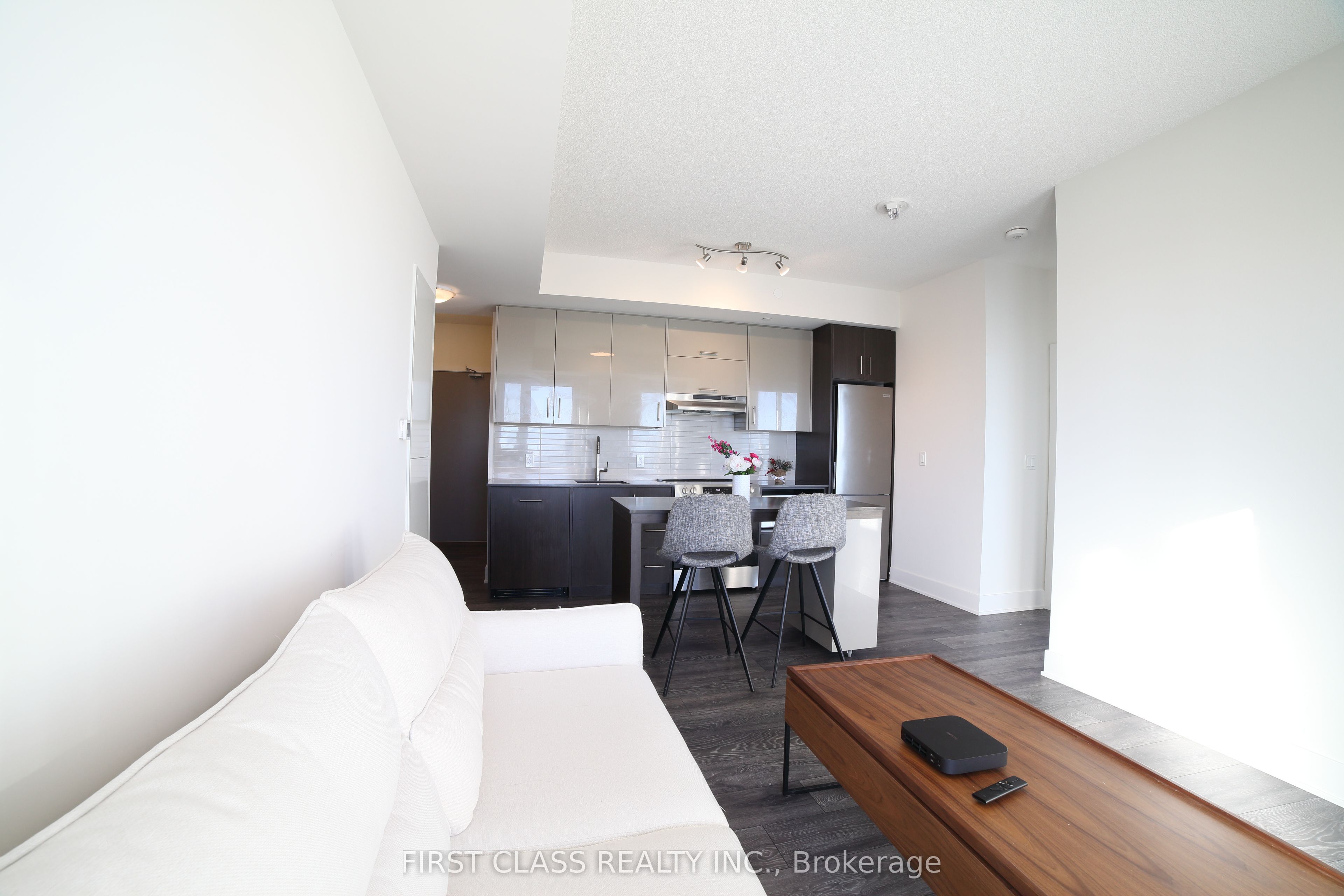 188 Fairview Mall Drive 1511, Toronto, ON M2J 4T1 photo 4