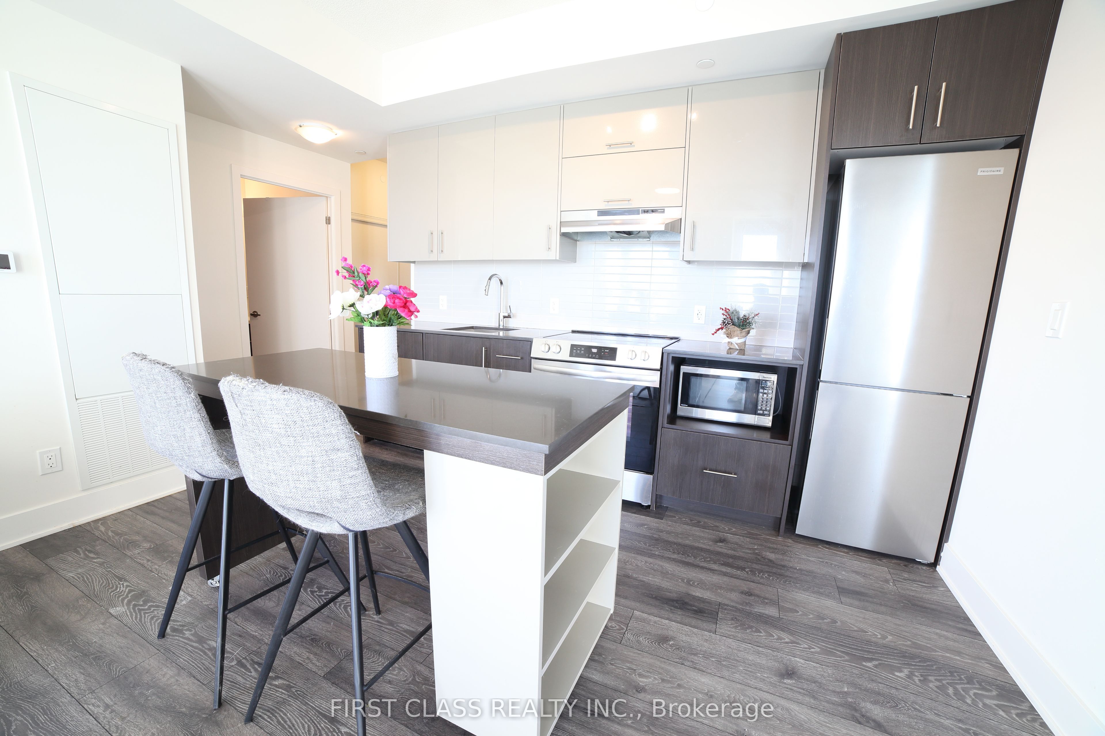188 Fairview Mall Drive 1511, Toronto, ON M2J 4T1 photo 5