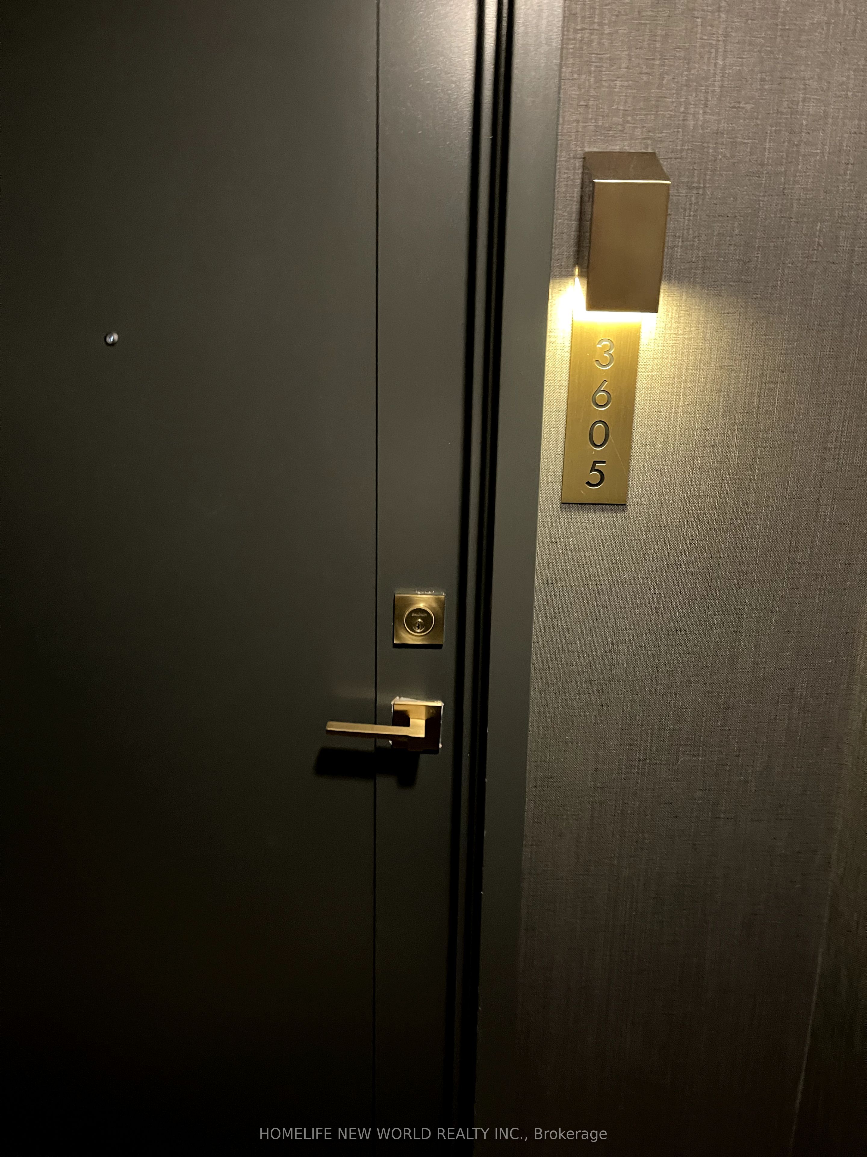 50 Charles Street E 3605, Toronto, ON M4Y 0C3