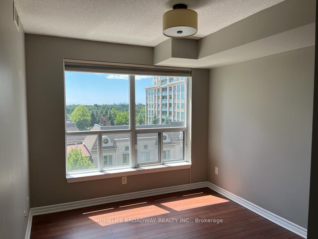 19 Barberry Place 614, Toronto, ON M2K 3E3 photo 4