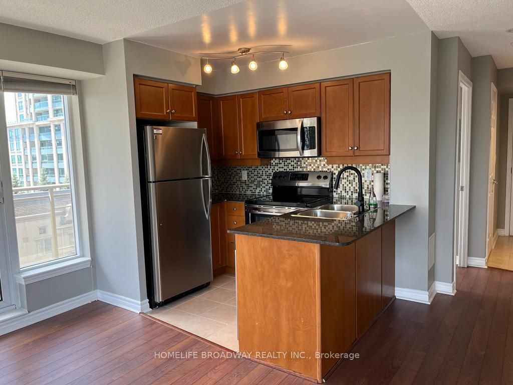 19 Barberry Place 614, Toronto, ON M2K 3E3 photo 5