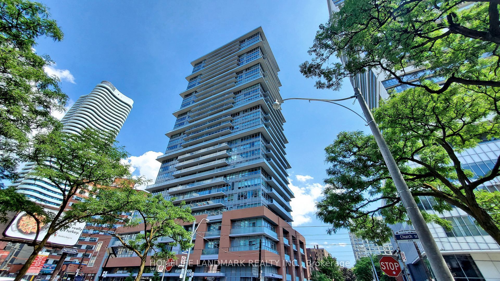 365 Church Street 2711, Toronto, ON M5B 0B5 photo 4