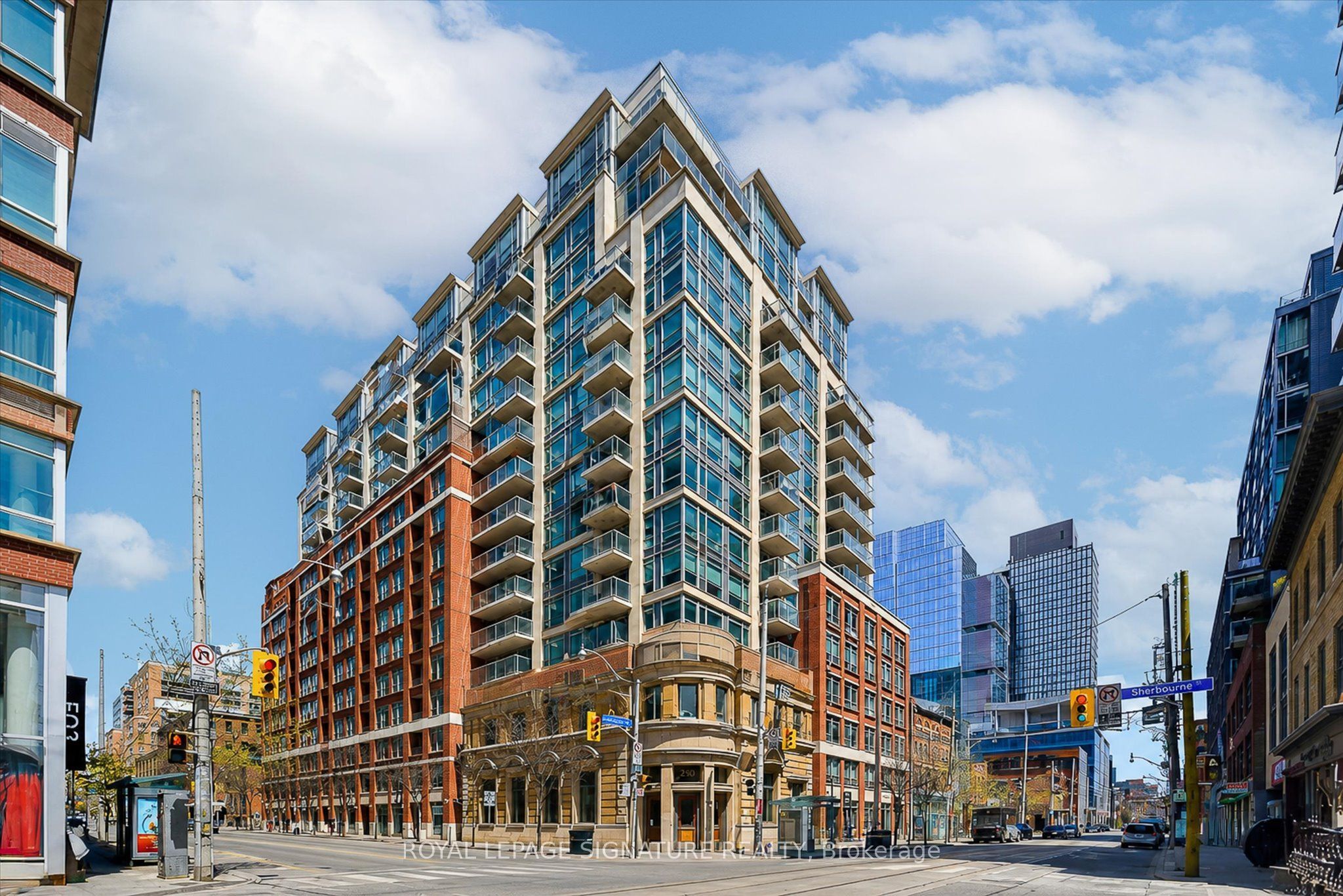 230 King Street E 1223, Toronto, ON M5A 1K5