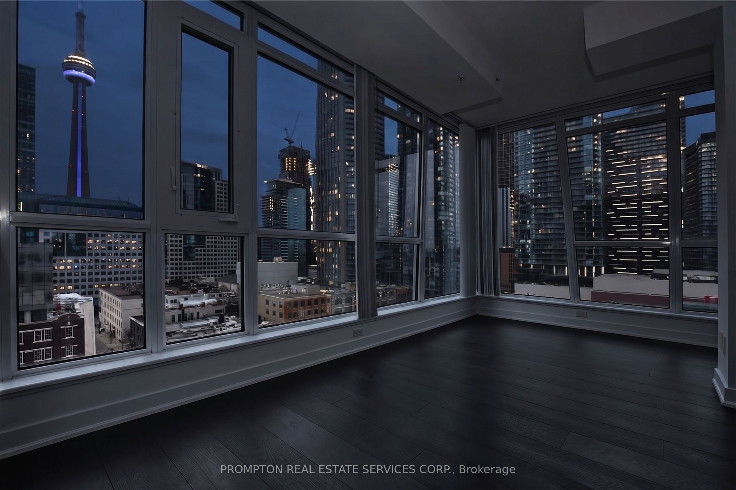 30 Nelson Street 1107, Toronto, ON M5V 0H5 photo 2