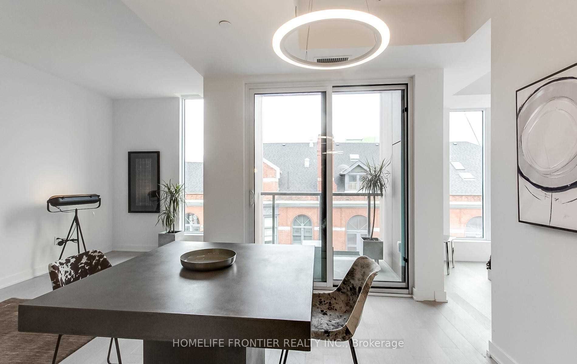 106 Dovercourt Road 517, Toronto, ON M6J 0G4 photo 4