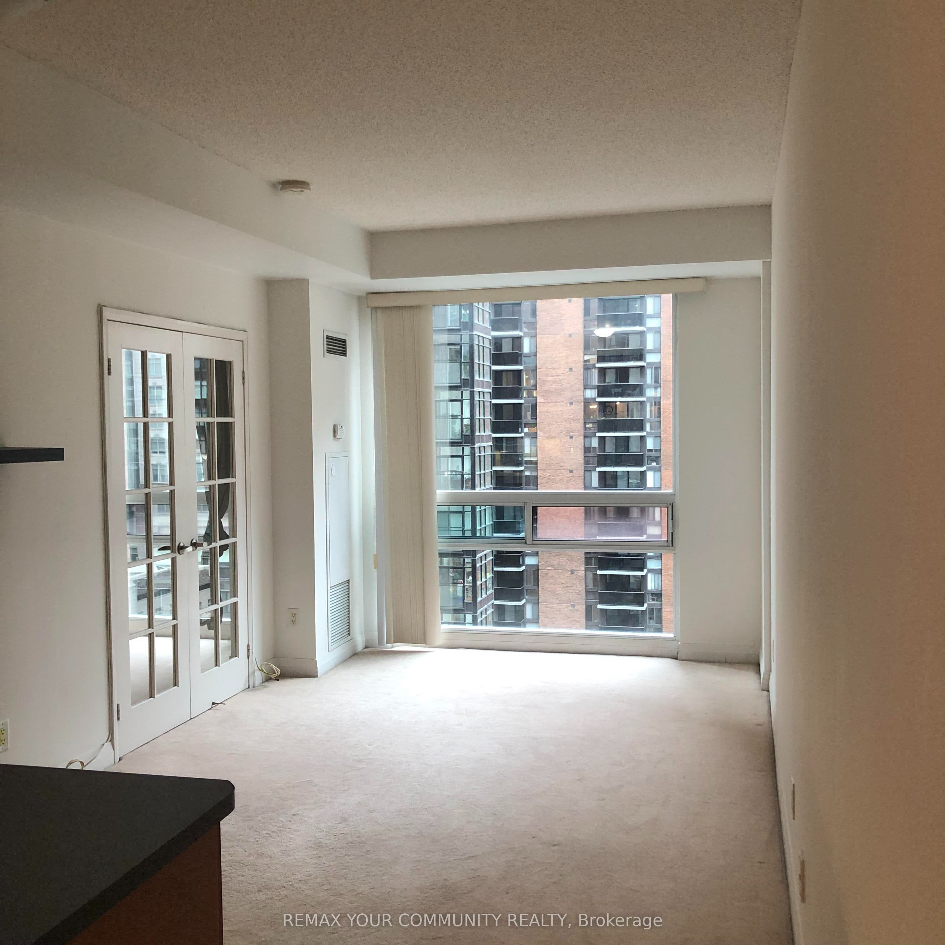 1121 Bay Street 902, Toronto, ON M5S 2B3 photo 4