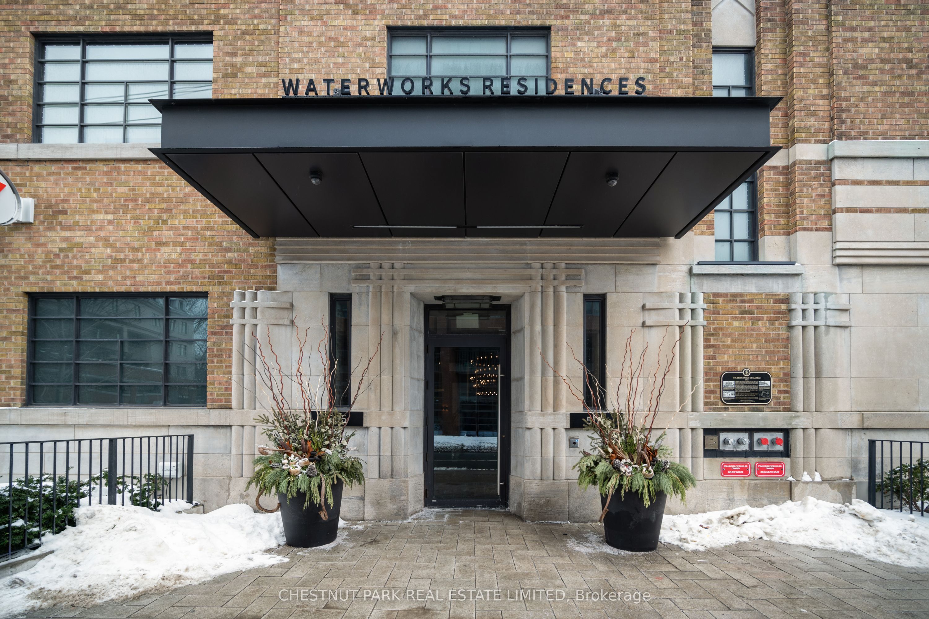505 Richmond Street W 1216, Toronto, ON M5V 0P4