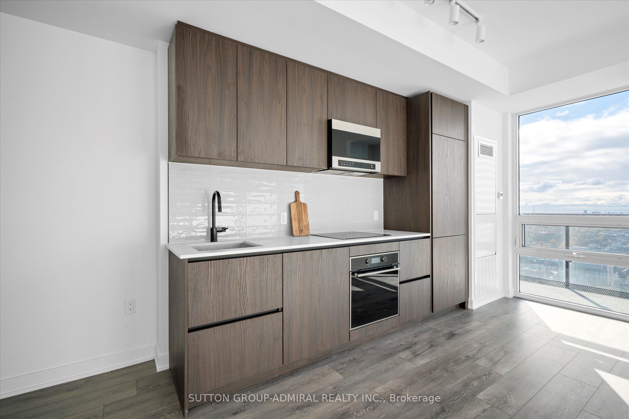127 Broadway Avenue 2902, Toronto, ON M4P 1V7 photo 5