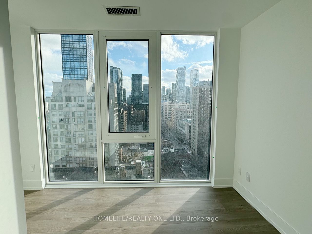 308 Jarvis Street 2913, Toronto, ON M5B 0E3 photo 2