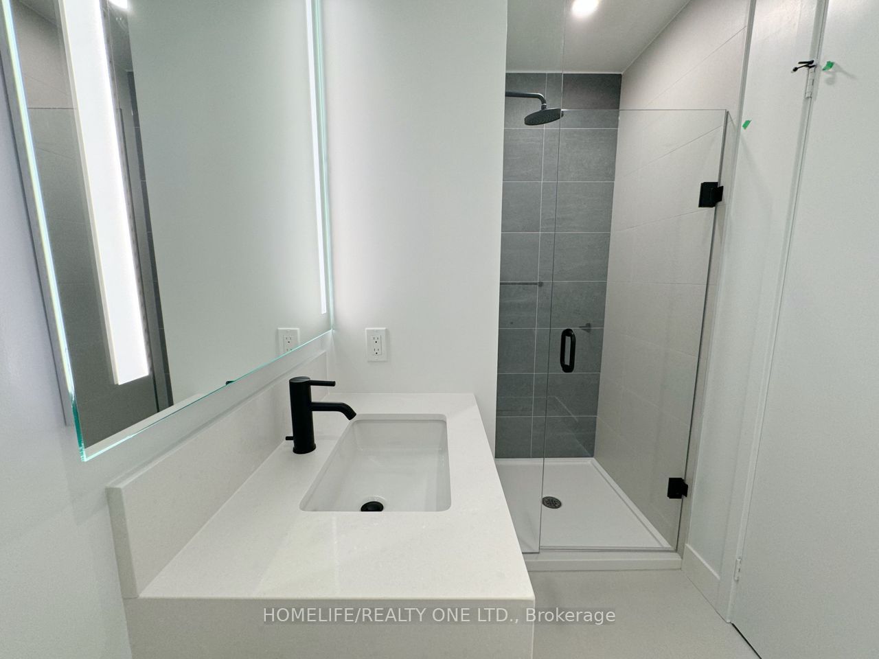 308 Jarvis Street 2913, Toronto, ON M5B 0E3 photo 4