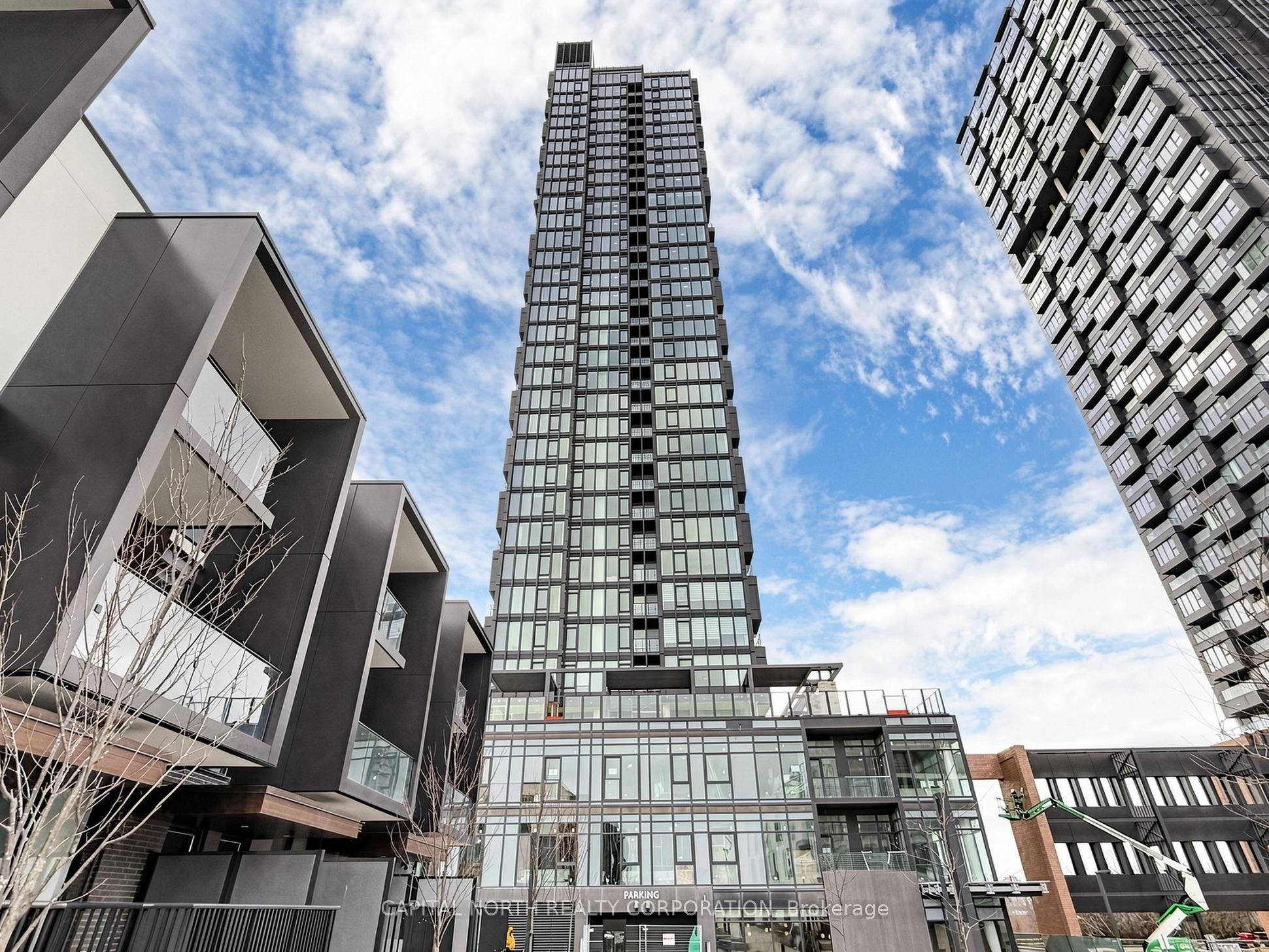 5 Quarrington Lane 1407, Toronto, ON M3C 0S5