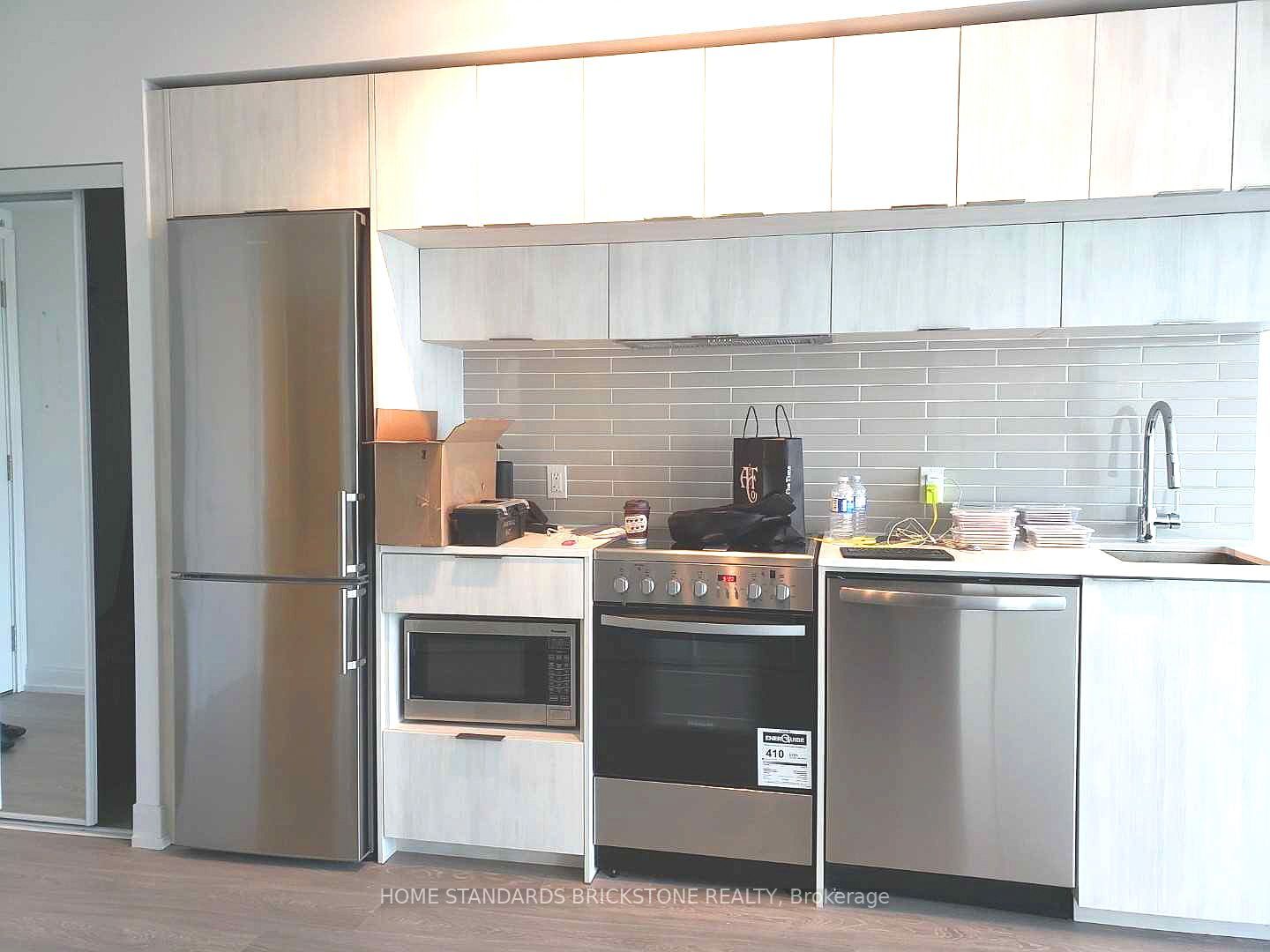 181 Dundas Street E 2106, Toronto, ON M5A 0N5 photo 4
