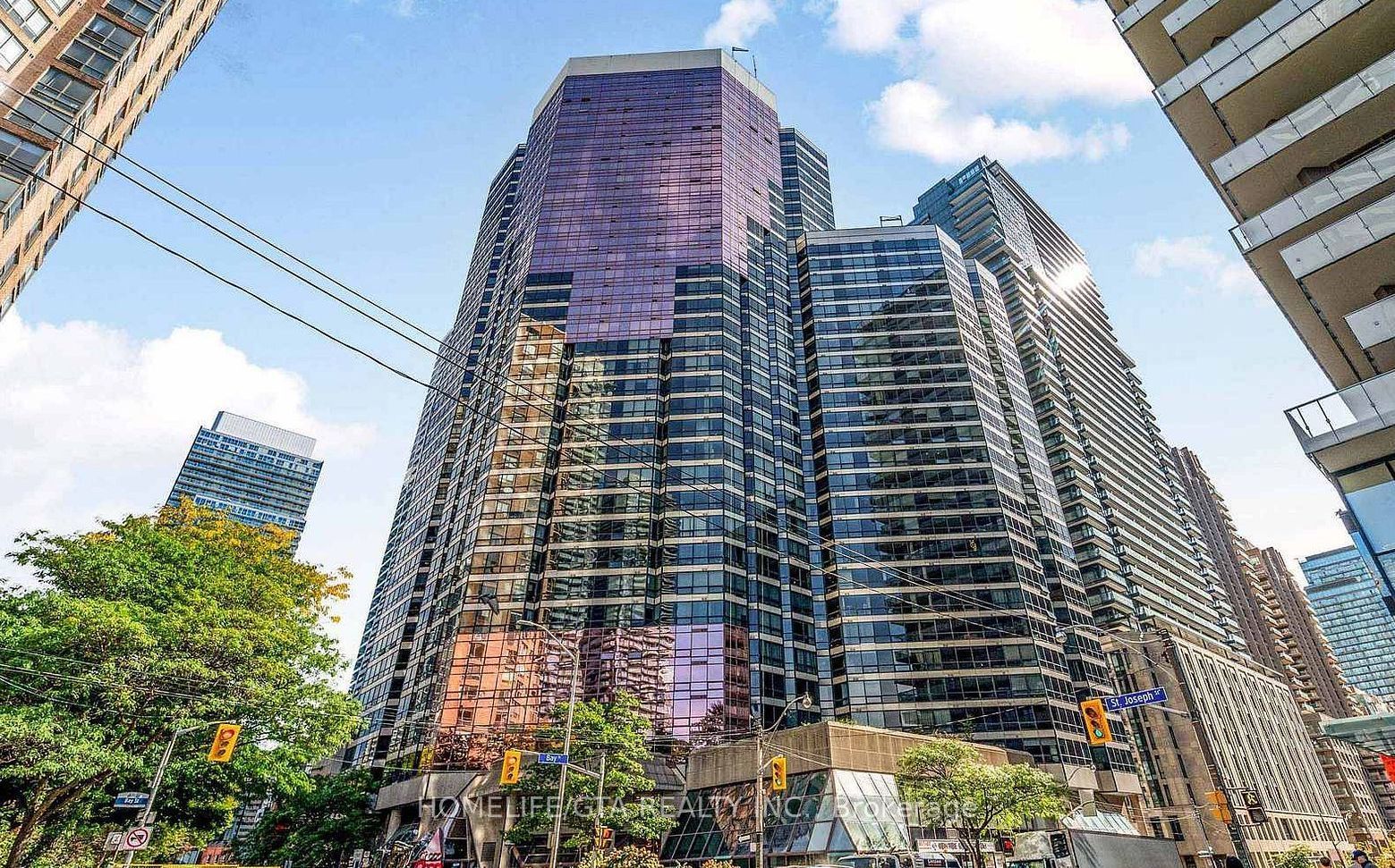 1001 Bay Street 3103, Toronto, ON M5S 3A6