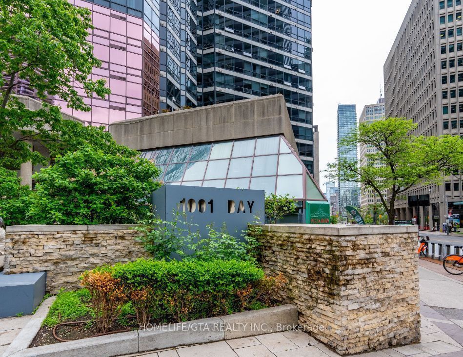 1001 Bay Street 3103, Toronto, ON M5S 3A6 photo 2