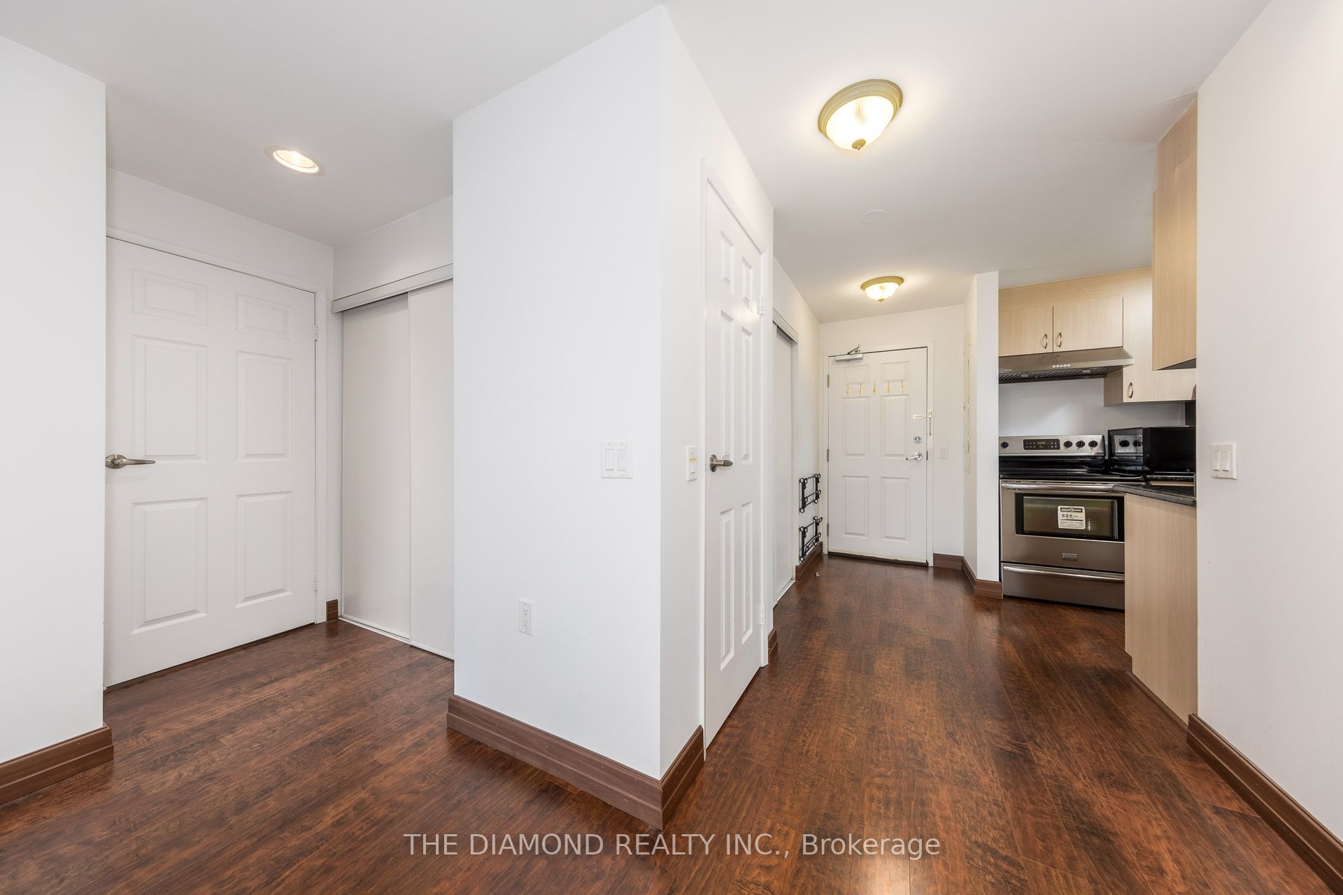 15 Maplewood Avenue PH 5, Toronto, ON M6C 4B4 photo 5