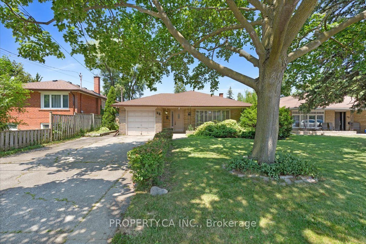 48 Kennard Avenue, Toronto, ON M3H 4M1