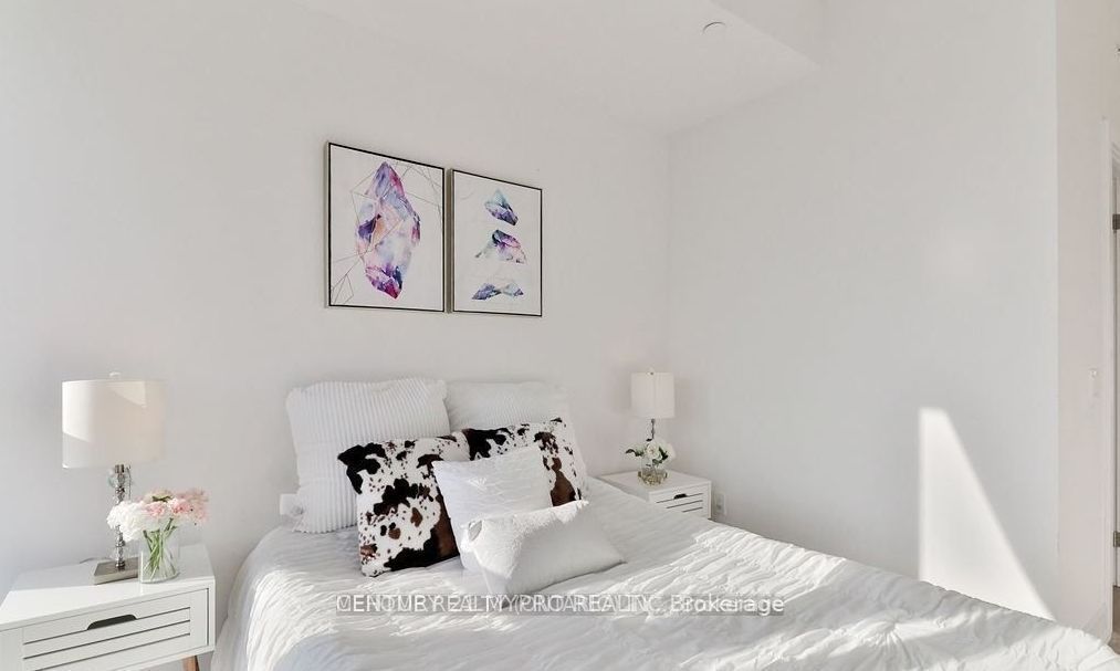 128 Fairview Mall Drive 1402, Toronto, ON M2J 0E8 photo 5