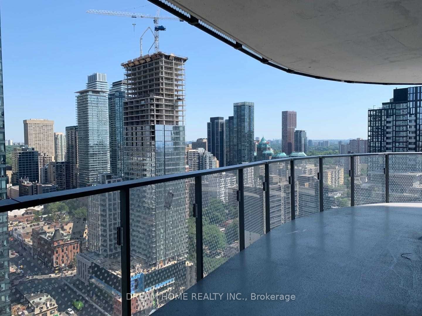 11 WELLESLEY  WEST Street 2811, Toronto, ON M4Y 1E8 photo 3