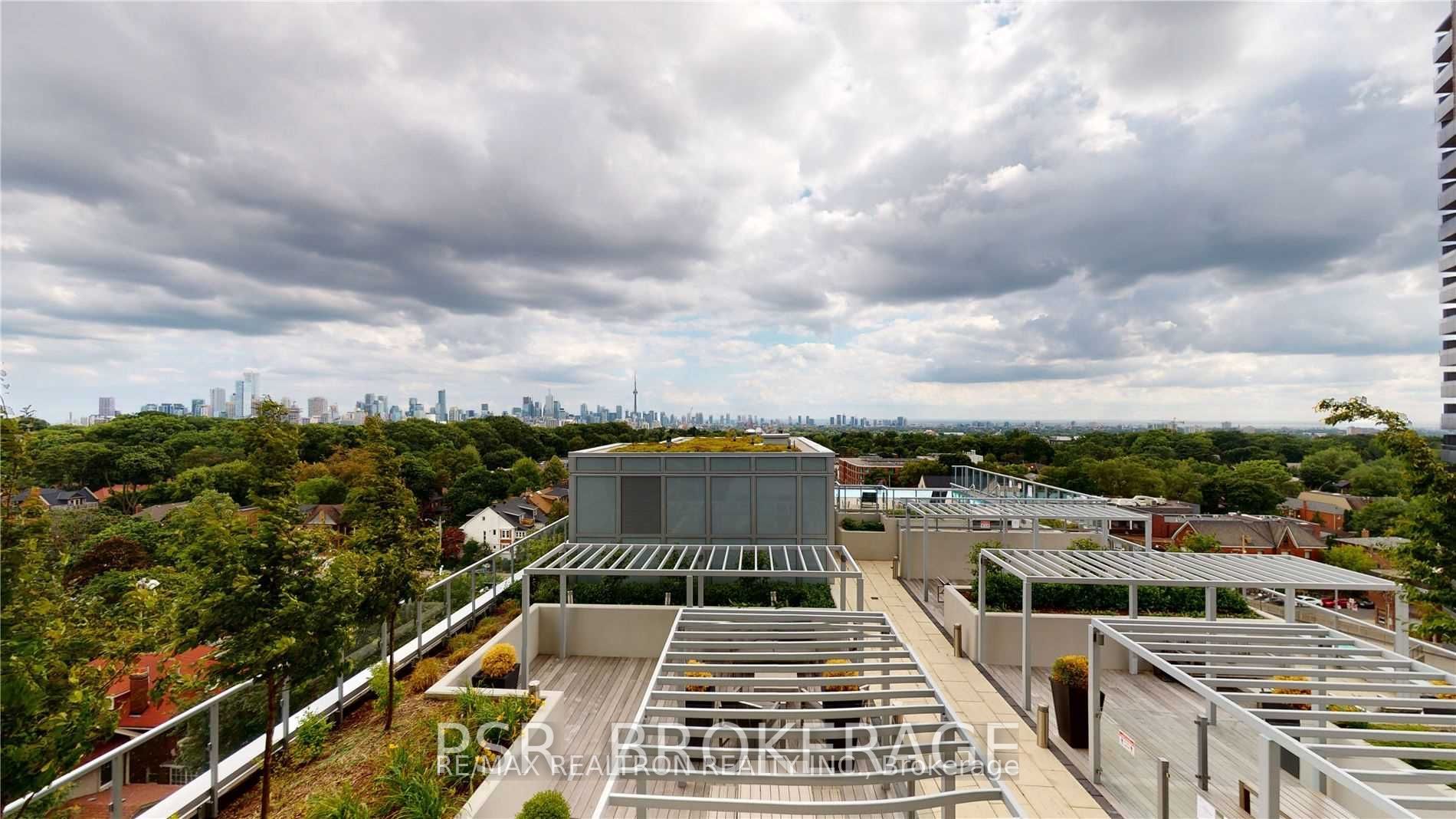 501 W St Clair Avenue W 618, Toronto, ON M5P 0A2 photo 2