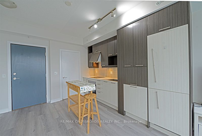 199 Richmond Street W 1708, Toronto, ON M5V 0H4 photo 5