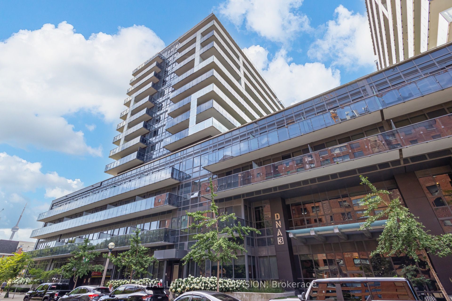 1030 King Street W 435, Toronto, ON M6K 1E6