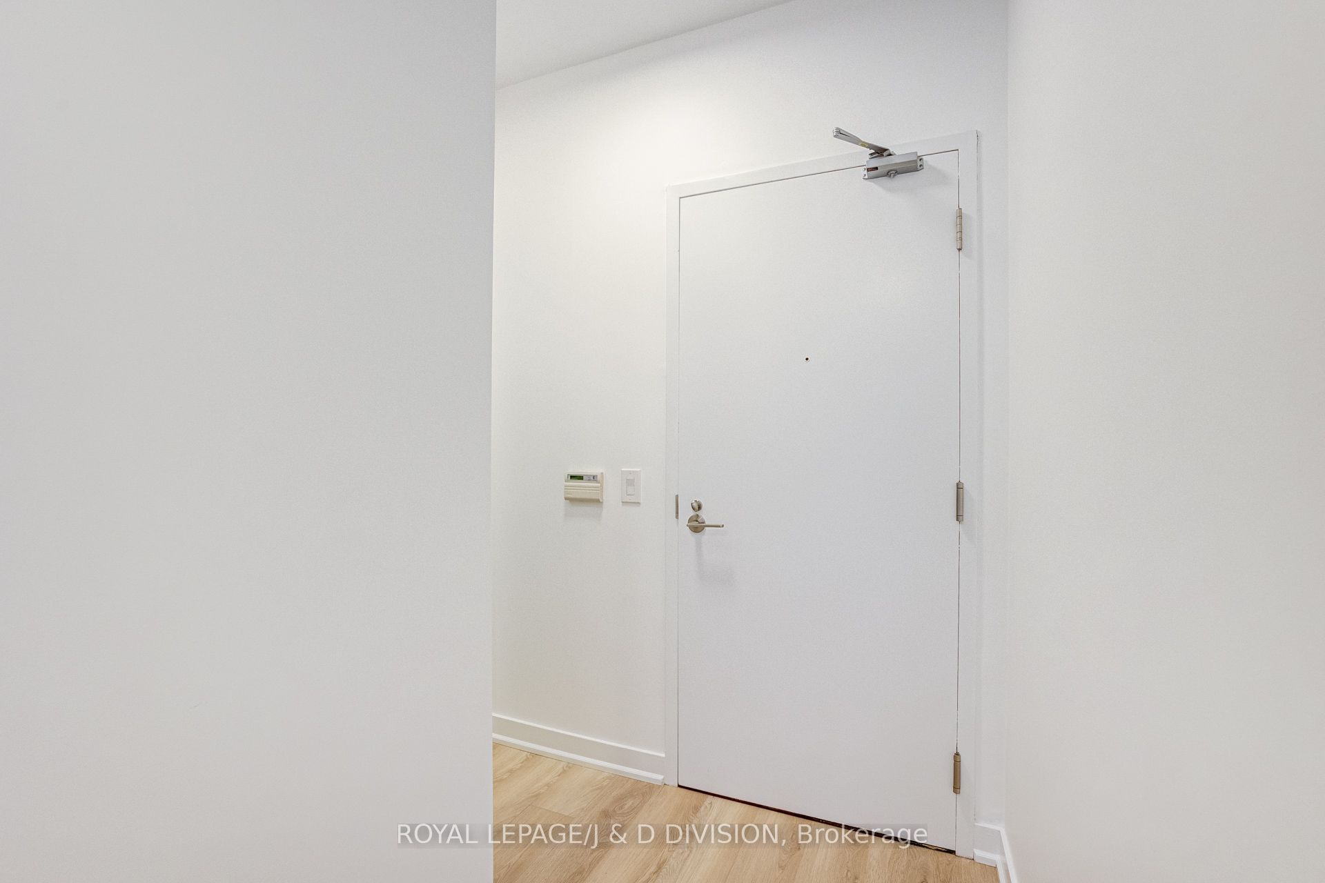 1030 King Street W 435, Toronto, ON M6K 1E6 photo 3