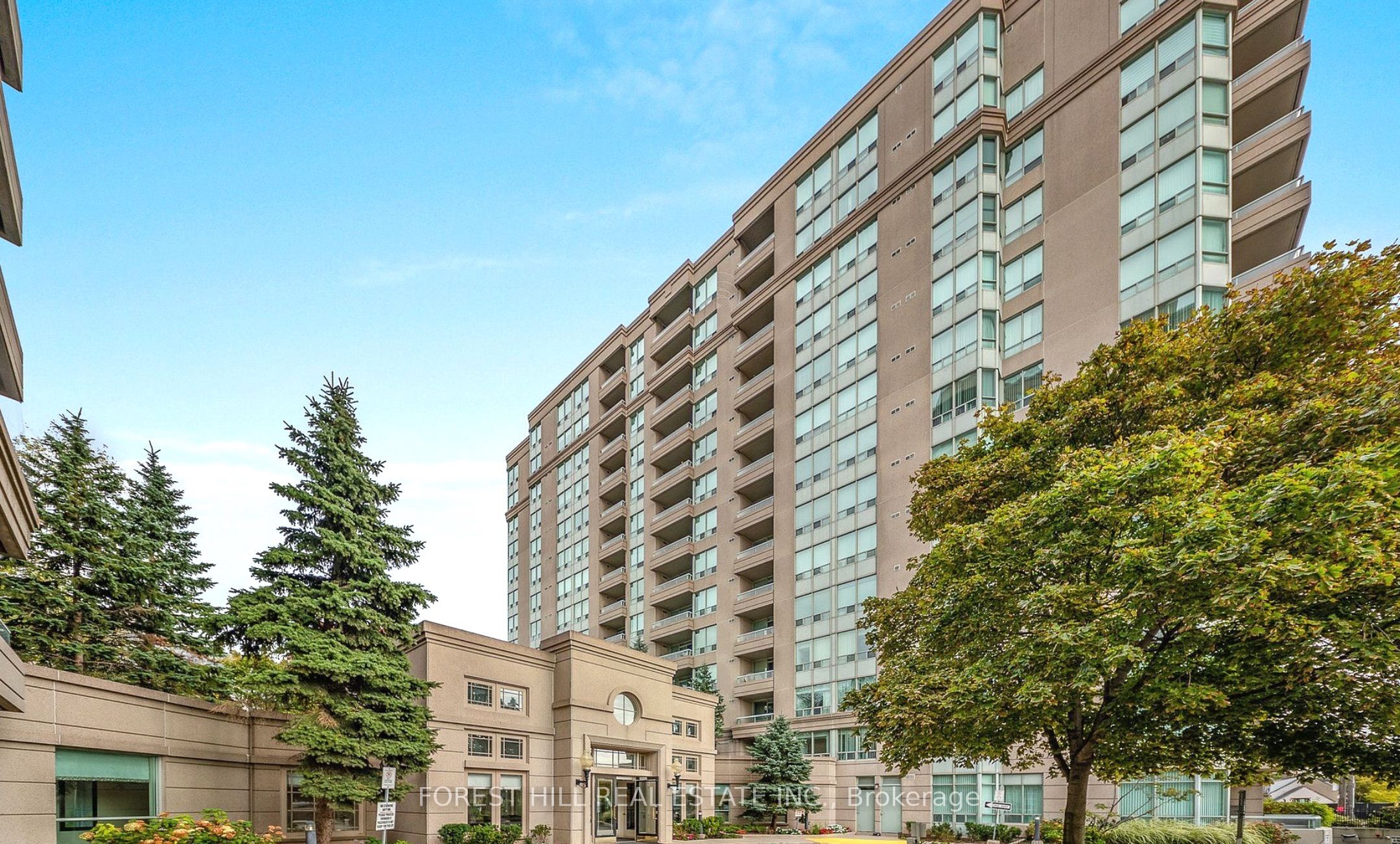 2 Covington Road 401, Toronto, ON M6A 3E2