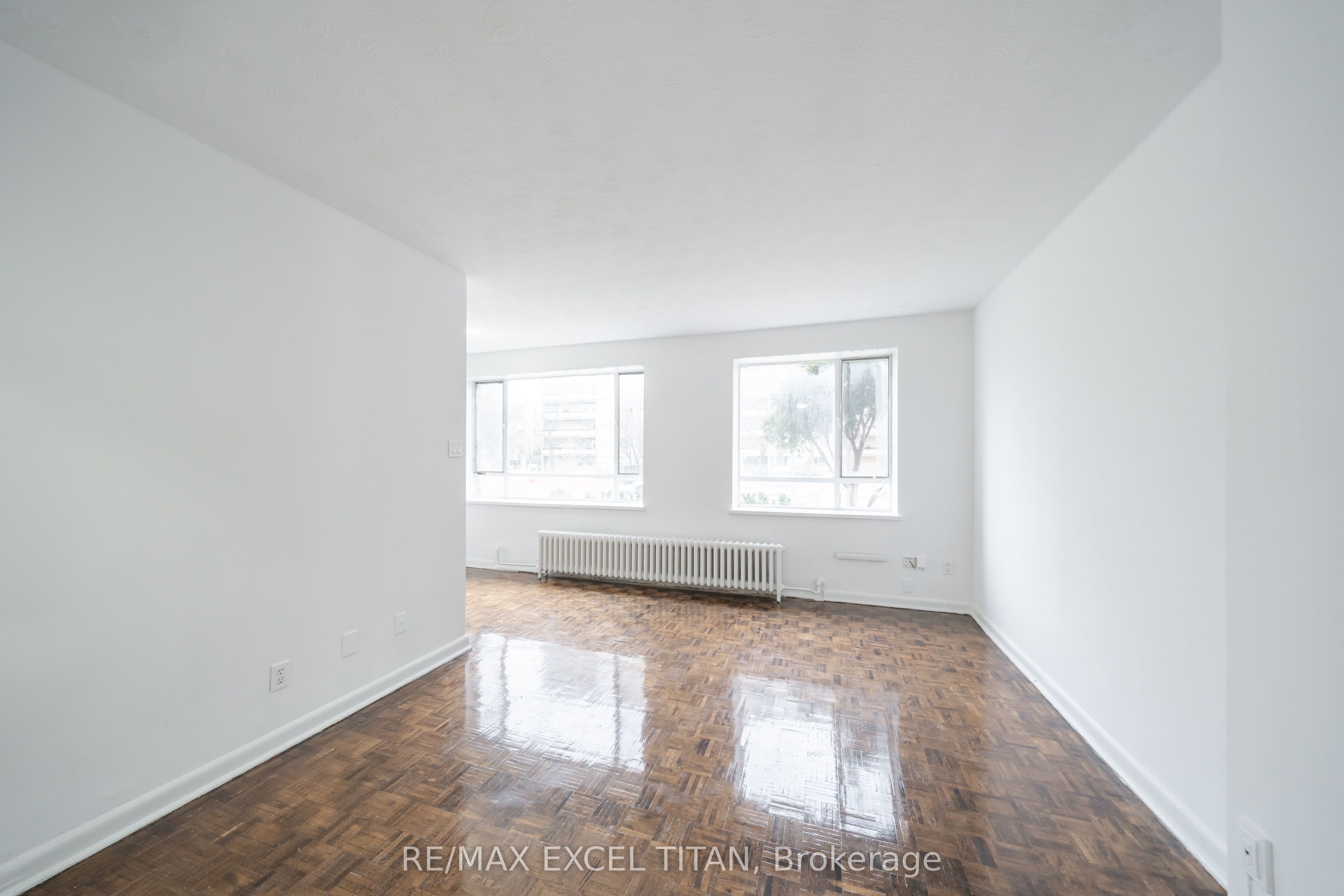 2895 Bathurst Street 108, Toronto, ON M6H 3A8 photo 3