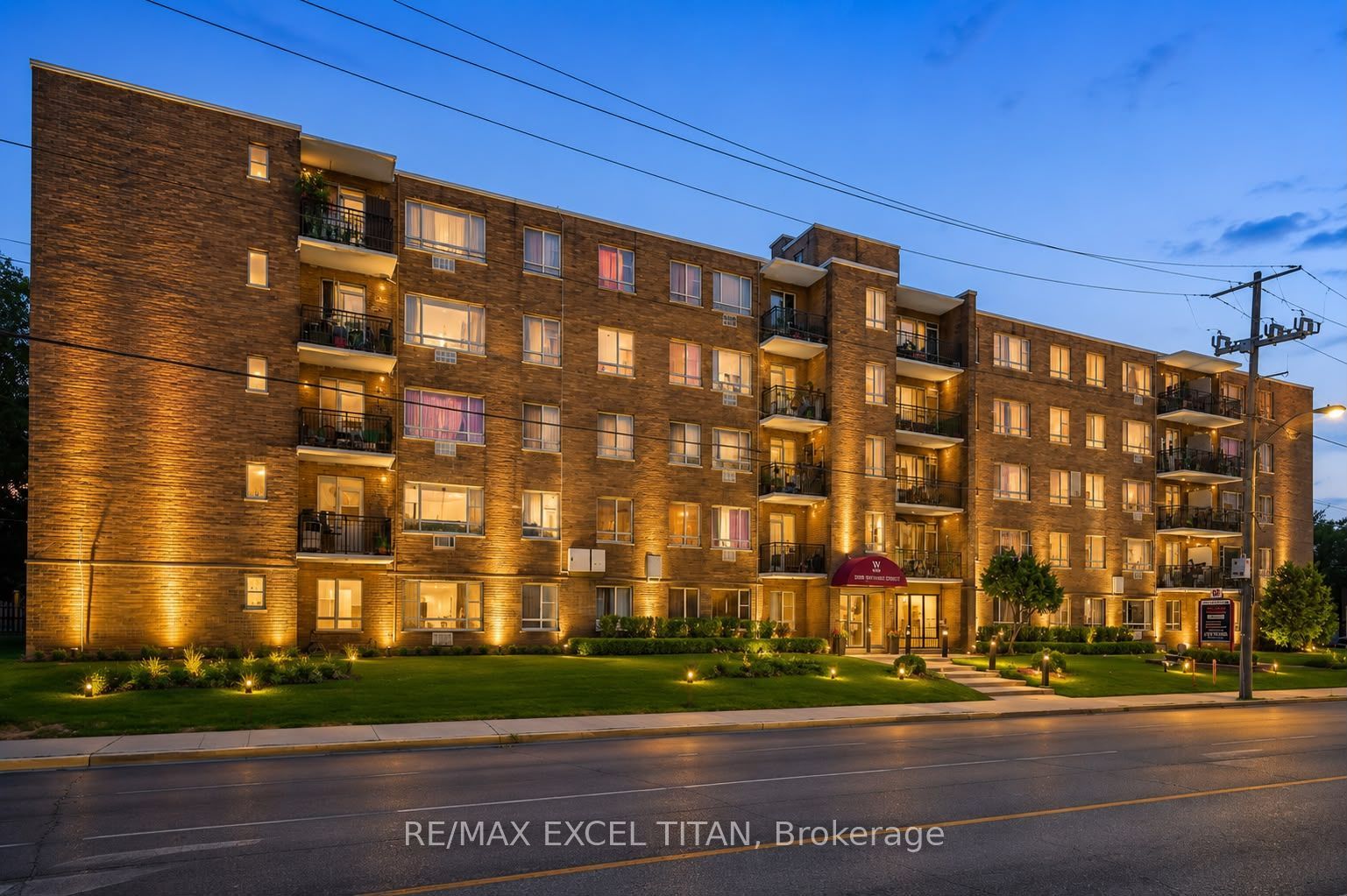 2895 Bathurst Street 111, Toronto, ON M6H 3A8 photo 2