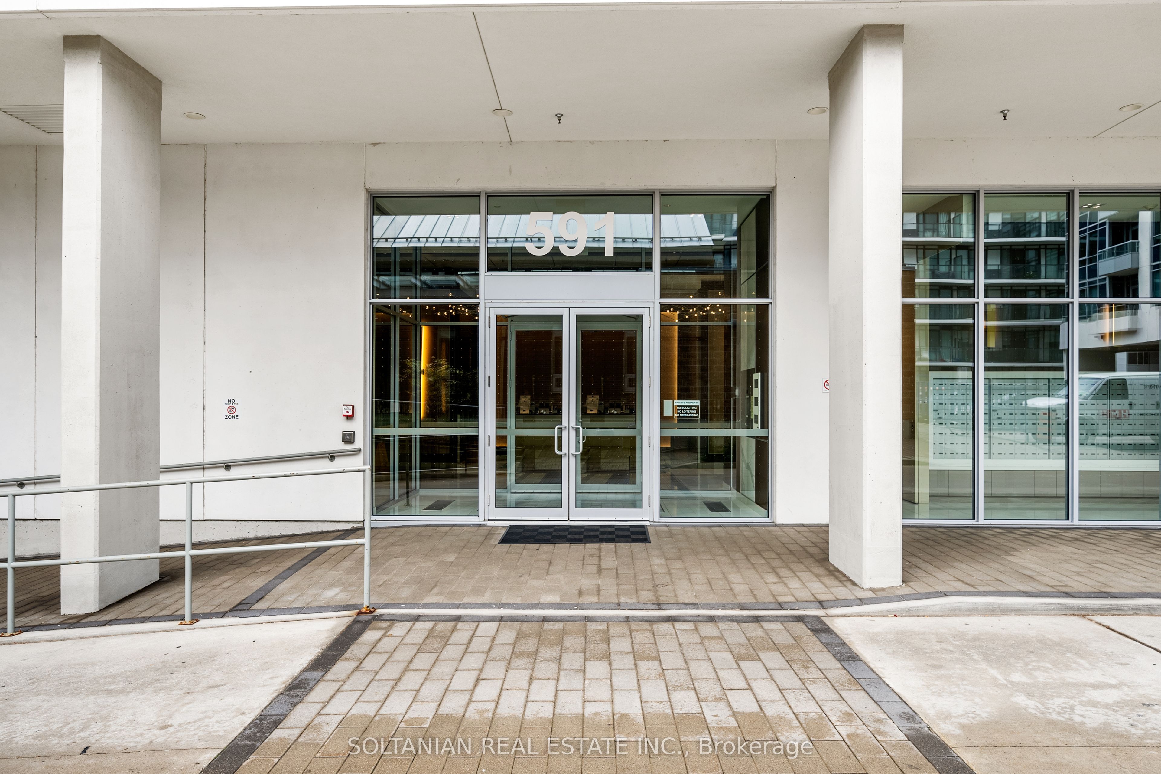 591 sheppard Avenue E 520, Toronto, ON M2K 0G2 photo 3